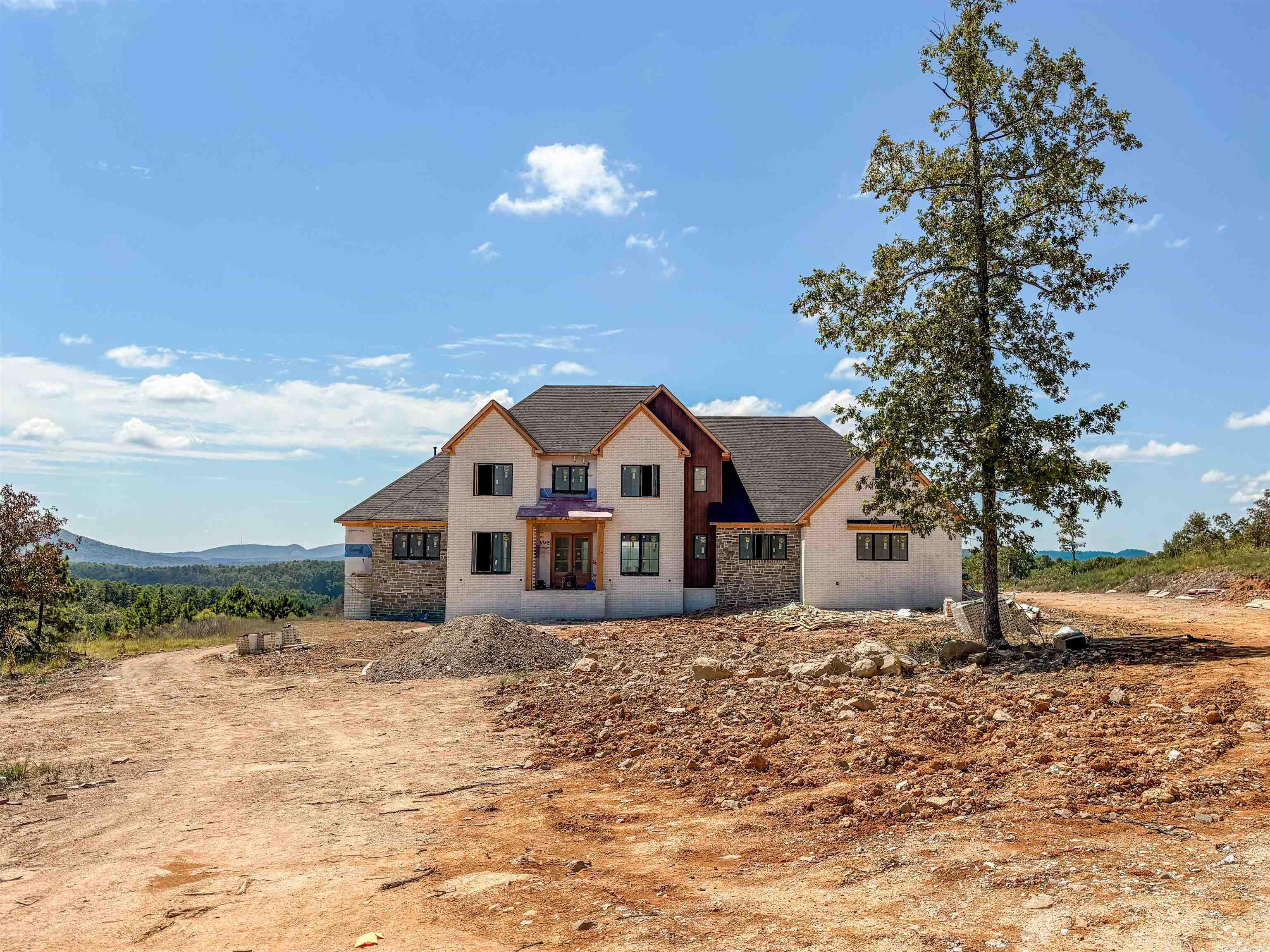 21423 Waterview Drive Roland, AR 72135