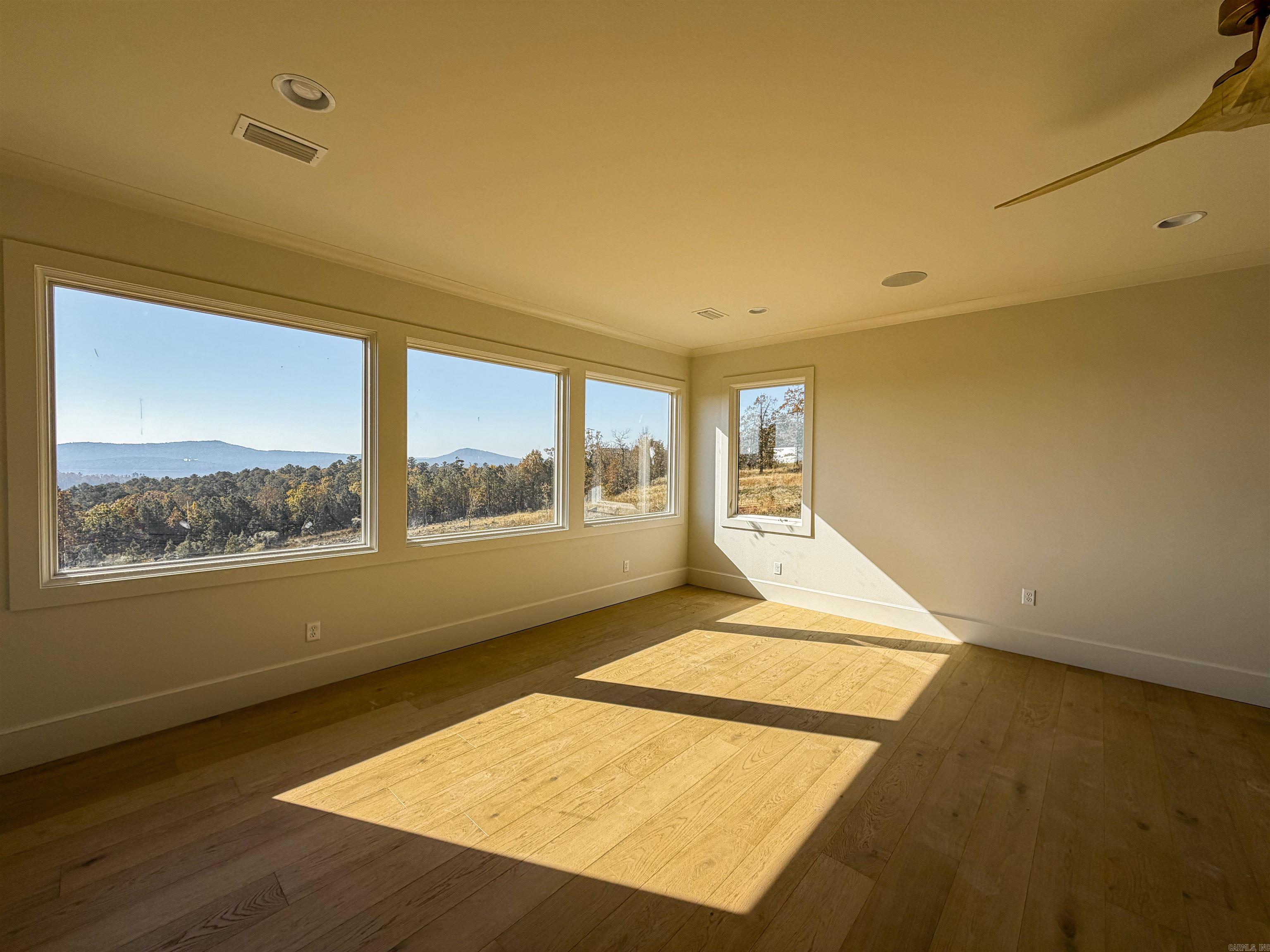 21423 Waterview  Roland, AR