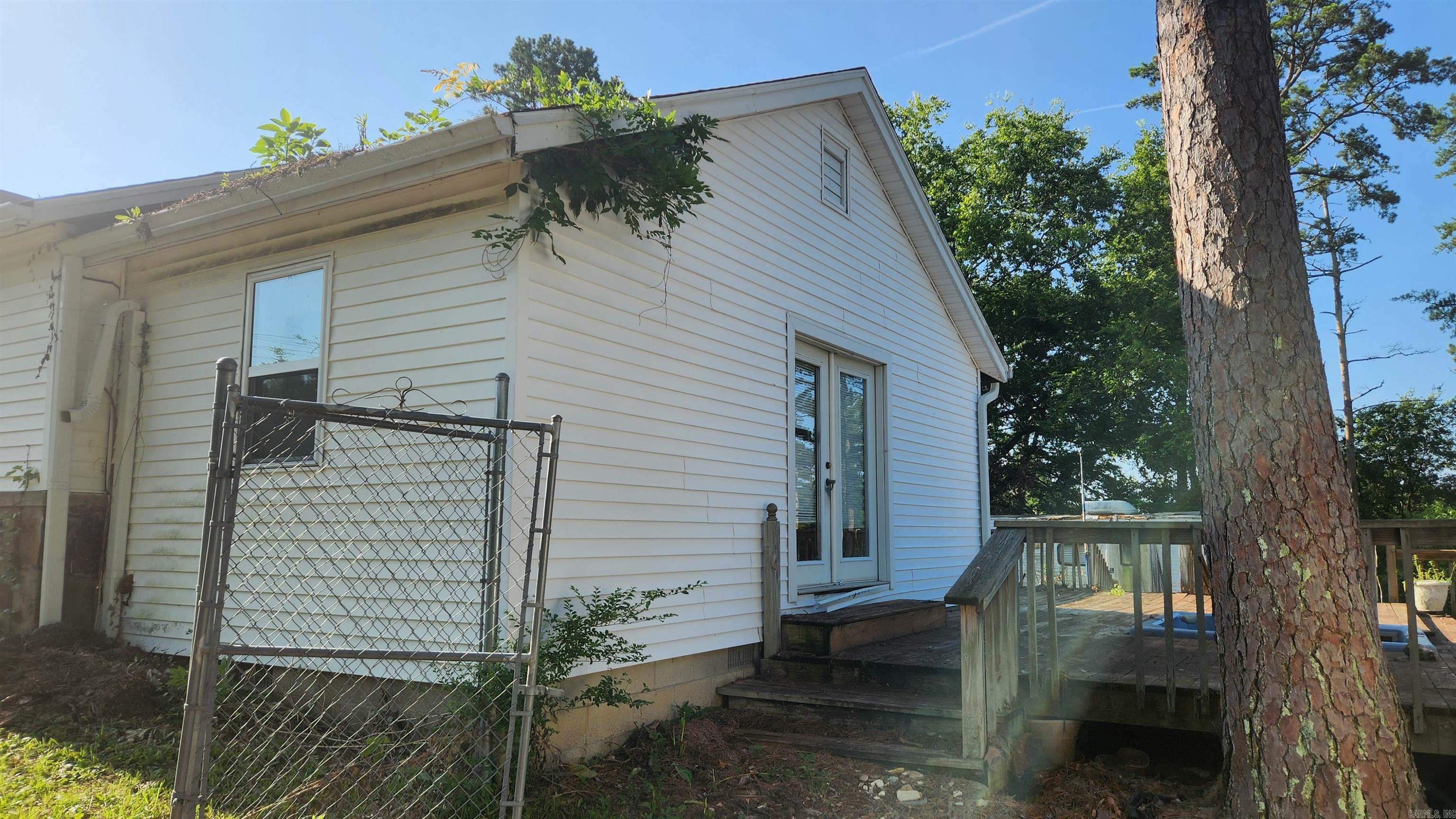 1193 W Hwy 270  Mount Ida, AR