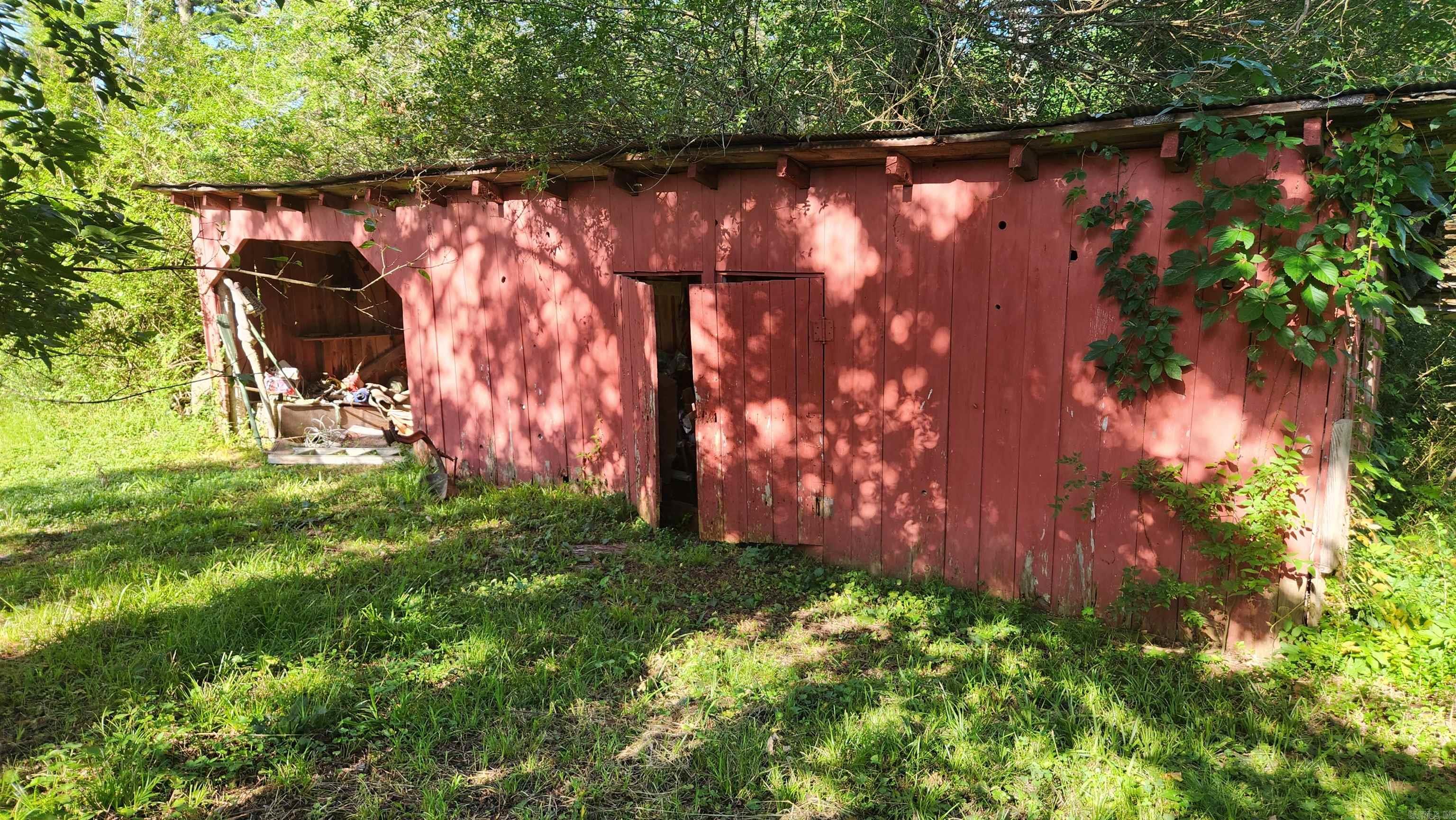 1193 W Hwy 270  Mount Ida, AR