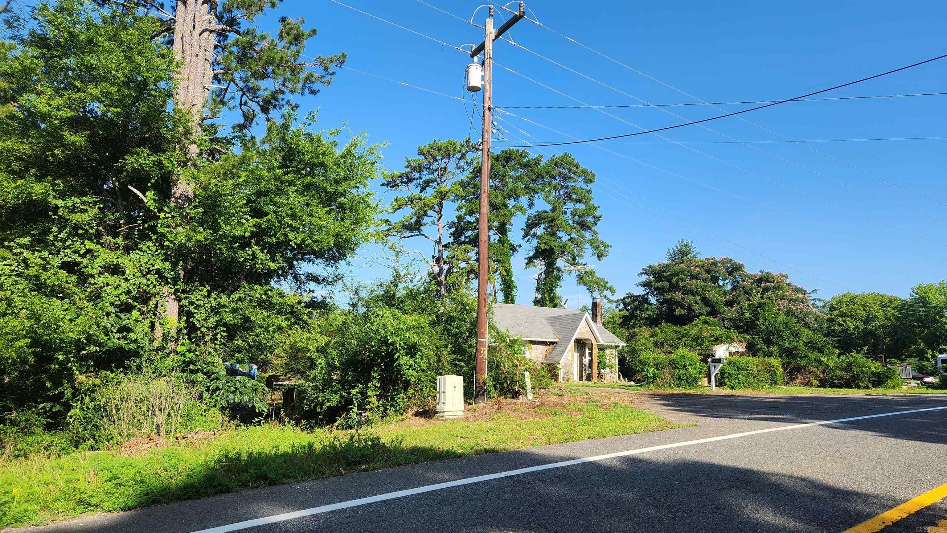 1193 W Hwy 270  Mount Ida, AR