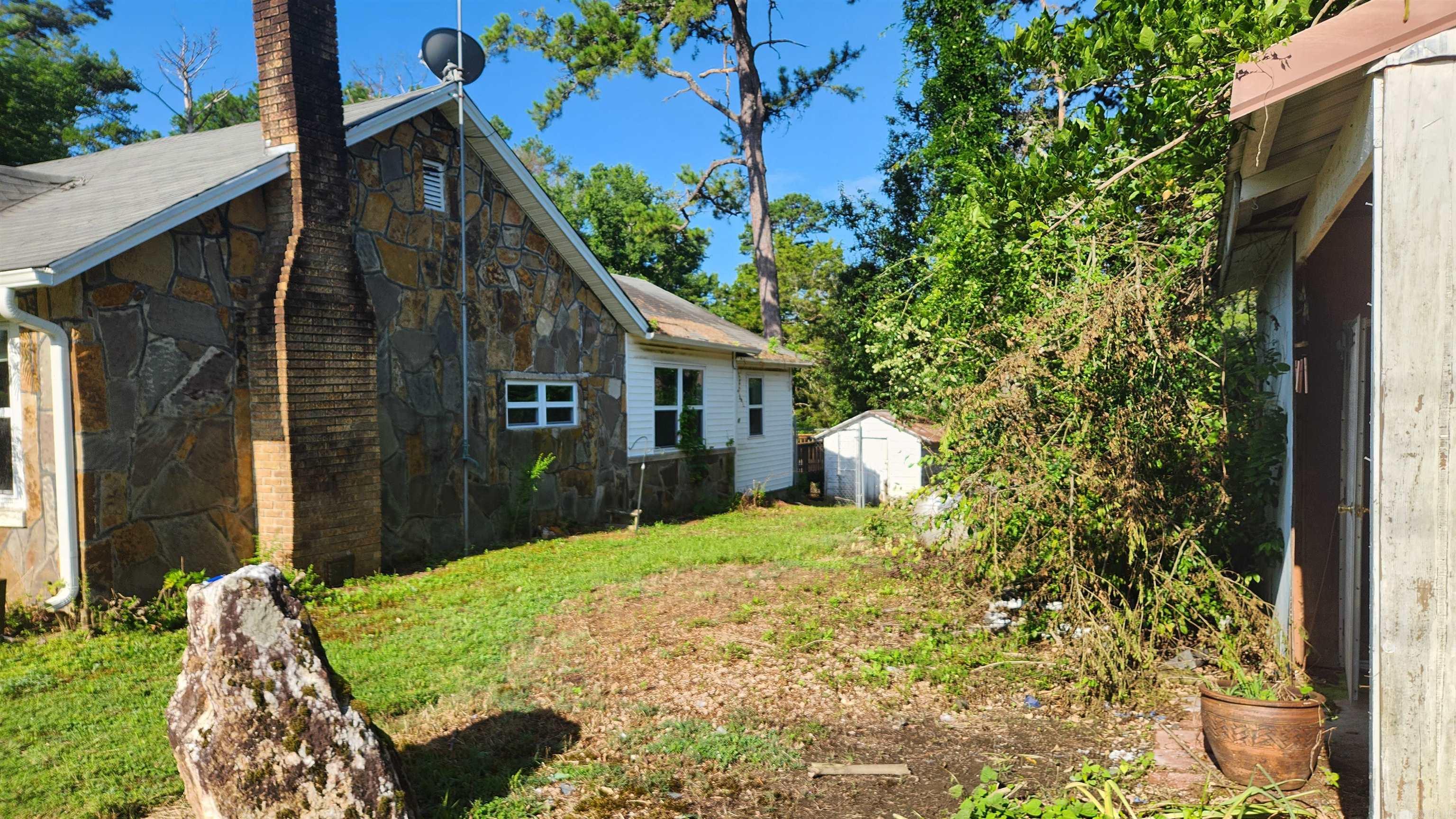 1193 W Hwy 270  Mount Ida, AR