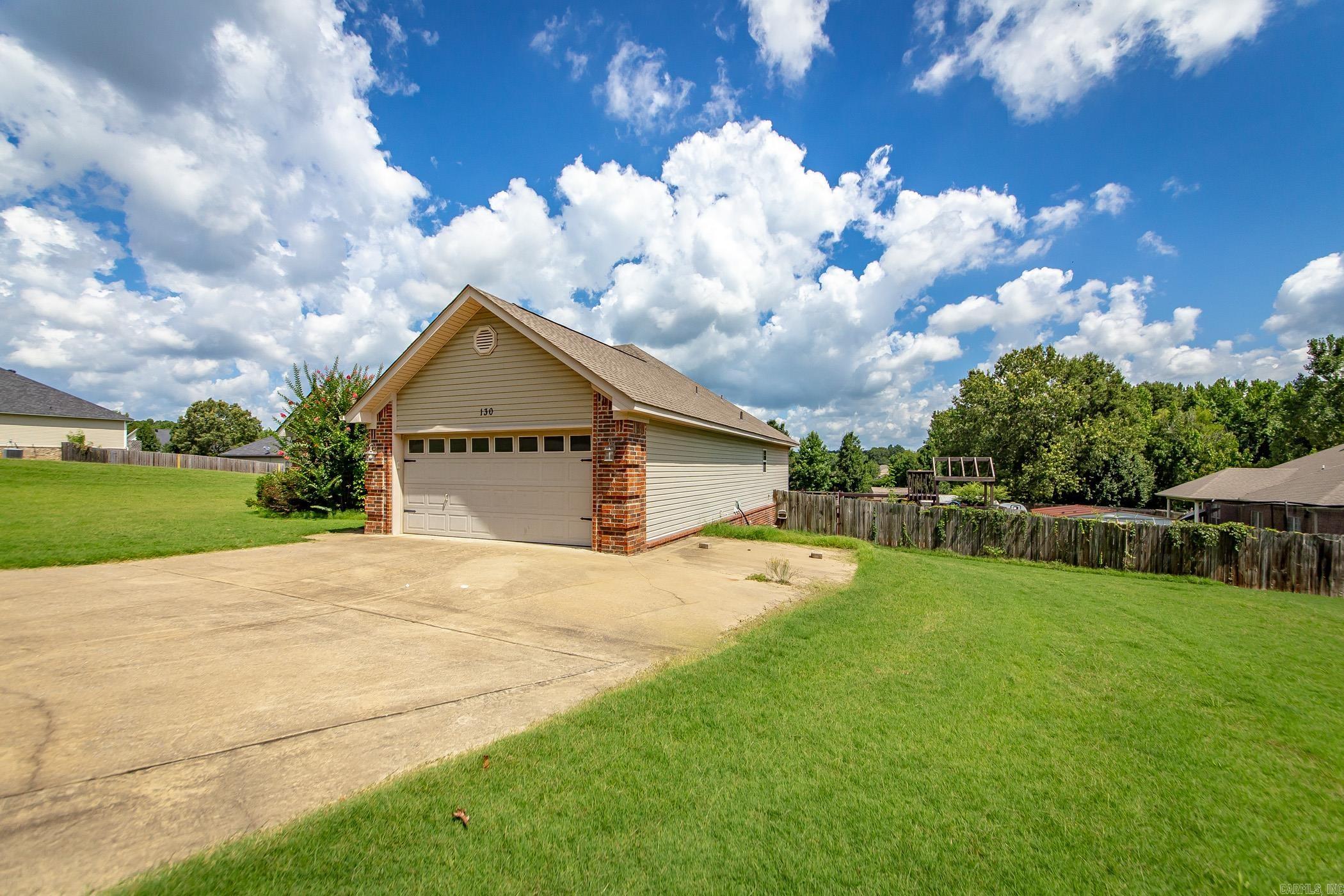 130 Alma  Austin, AR