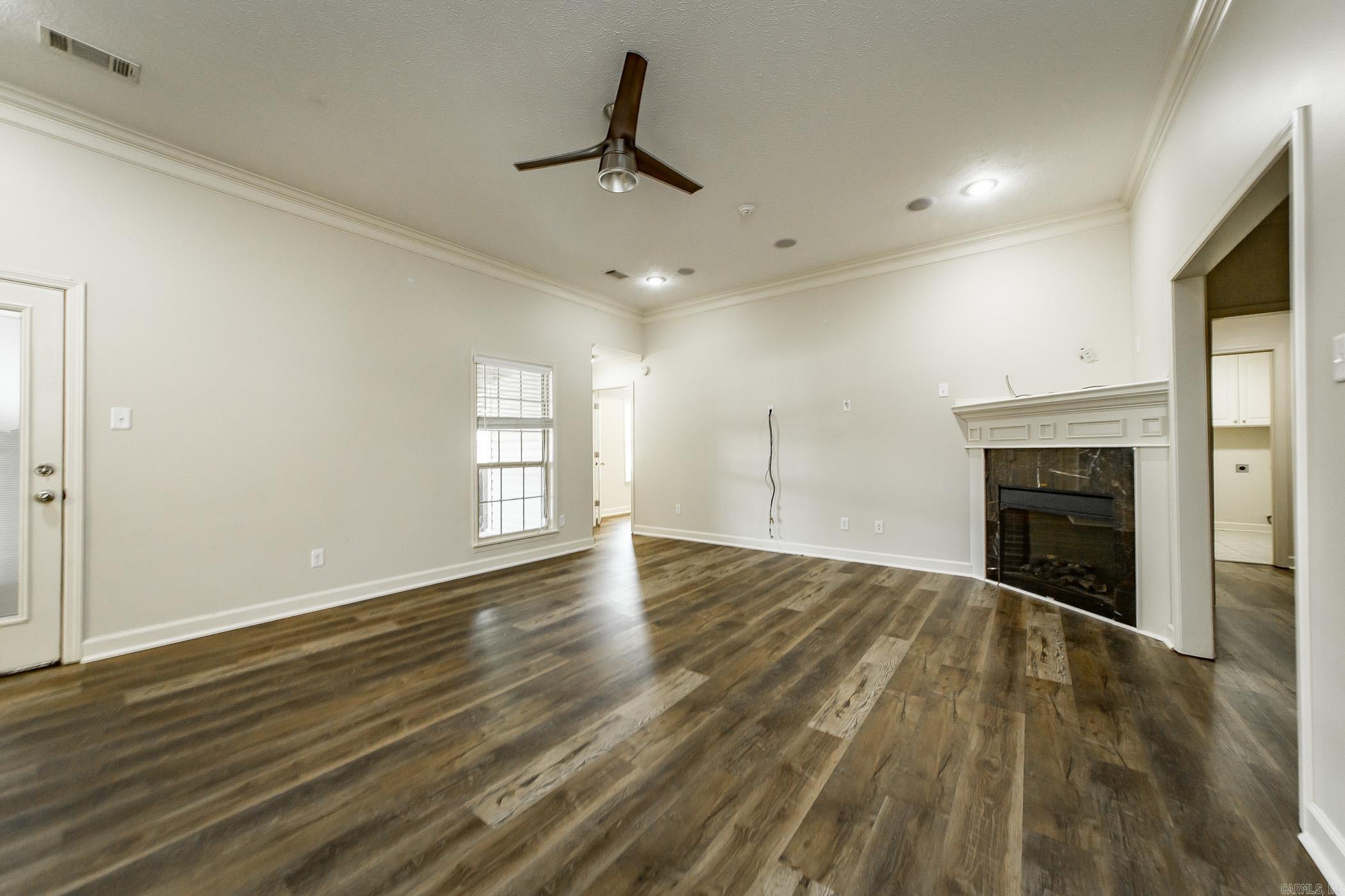 130 Alma  Austin, AR