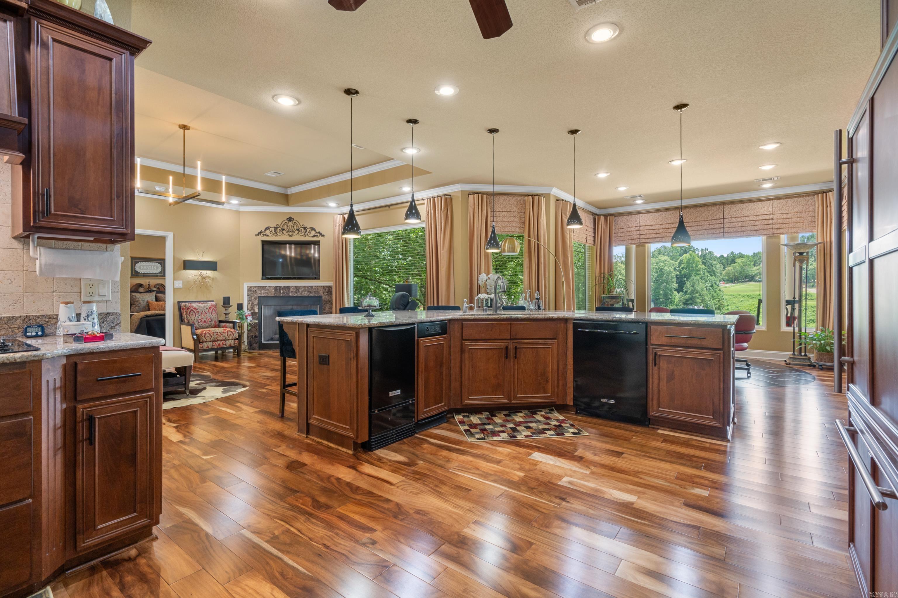 19 Valerosa  Hot Springs Village, AR