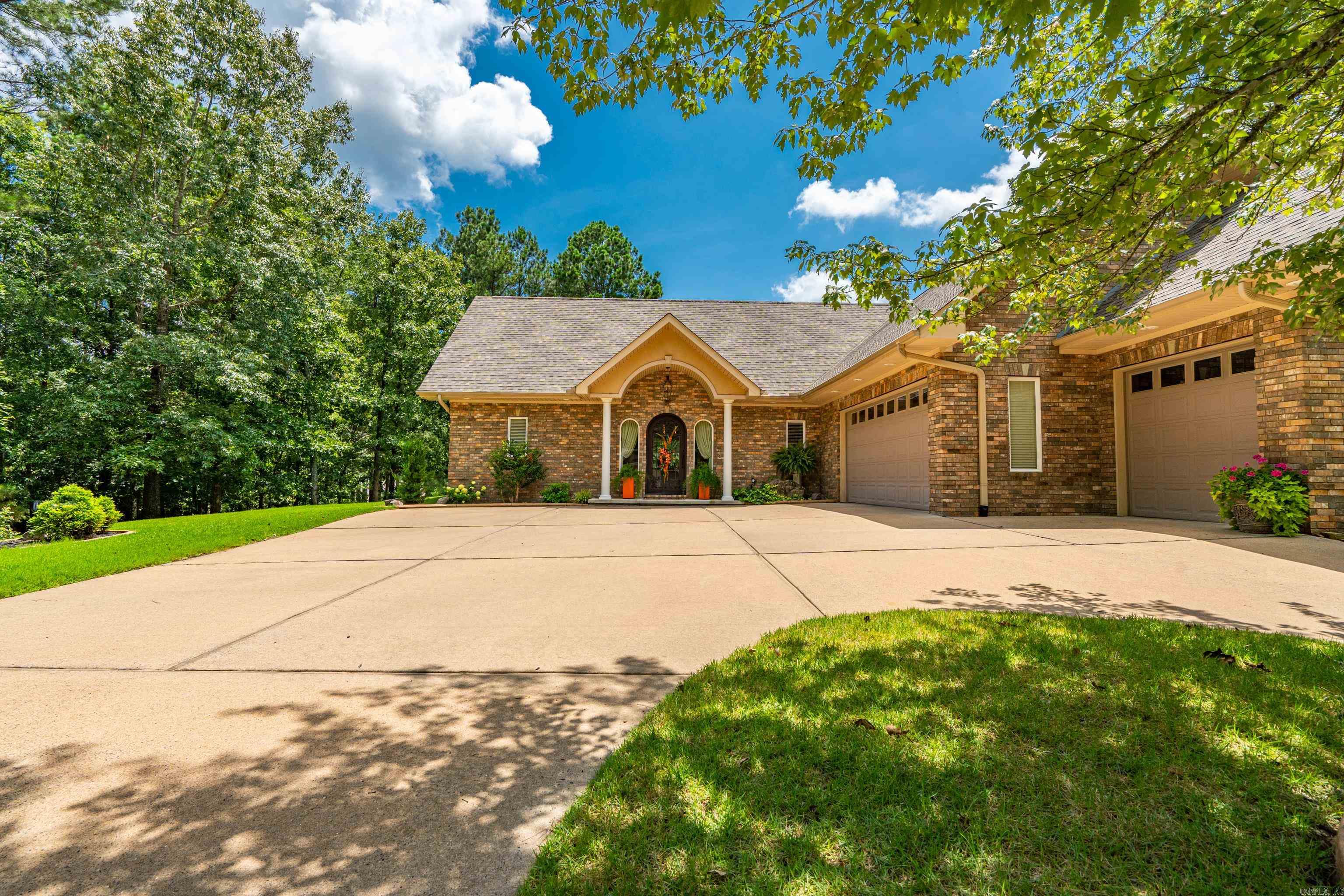 19 Valerosa  Hot Springs Village, AR