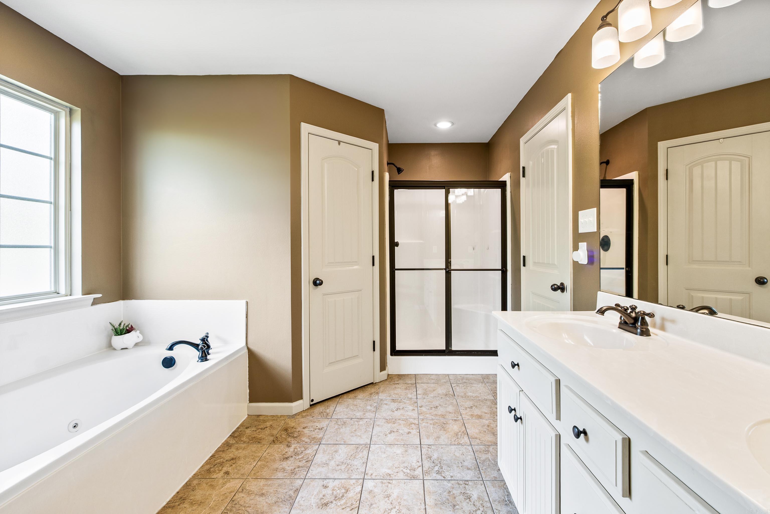 5358 Buckingham Place  Bryant, AR