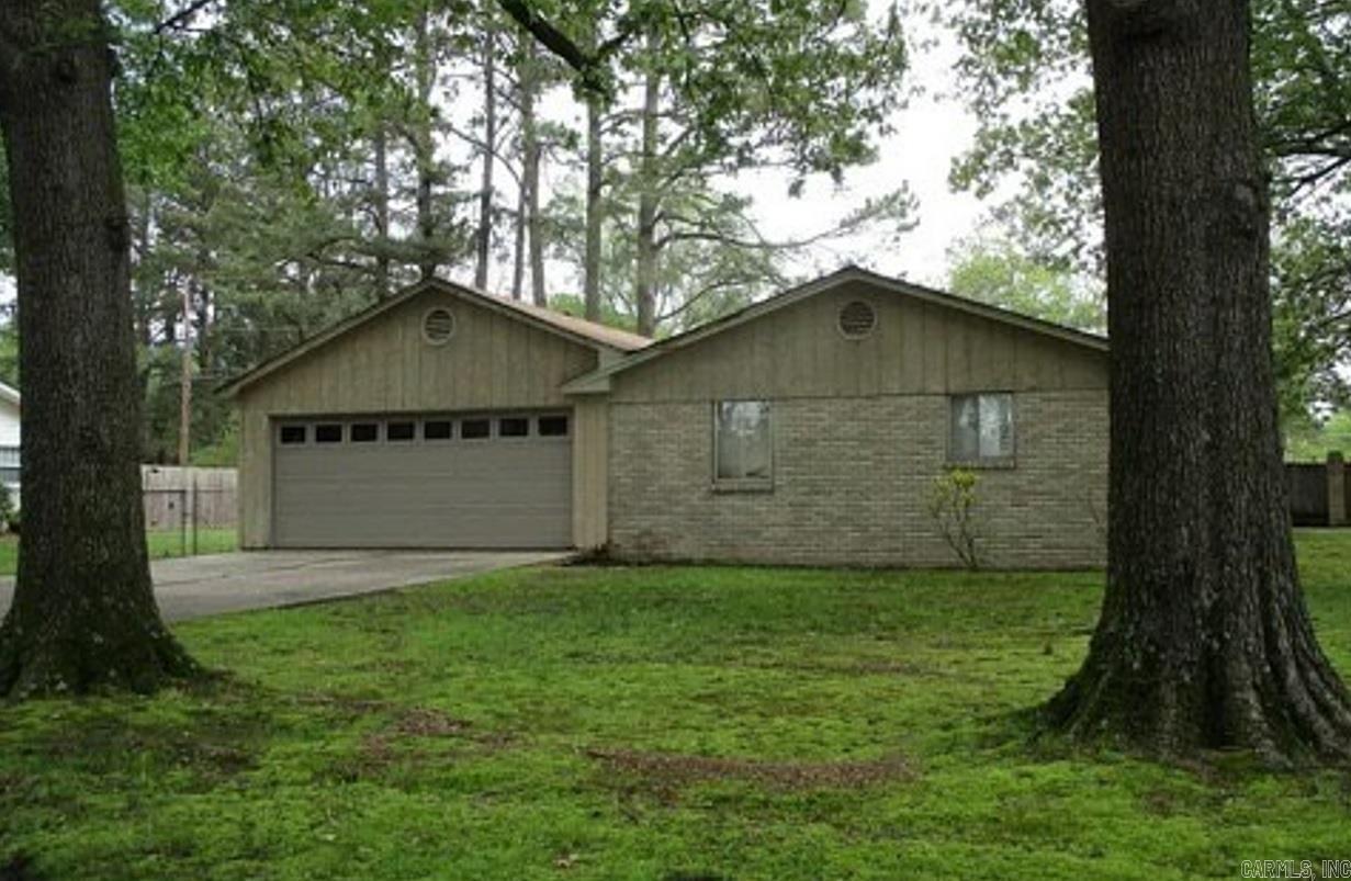 1210 W 16TH  Stuttgart, AR