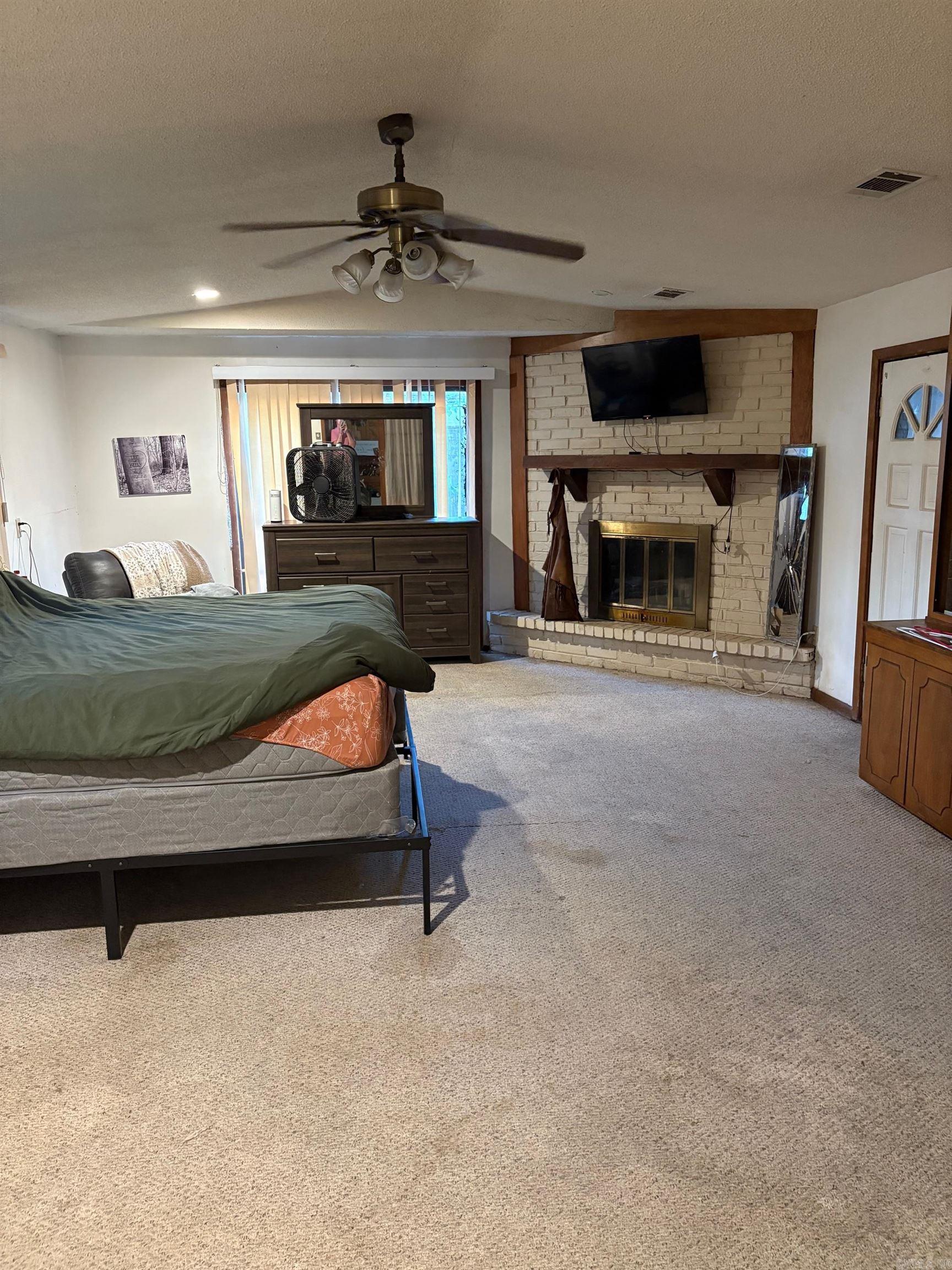 1210 W 16TH  Stuttgart, AR