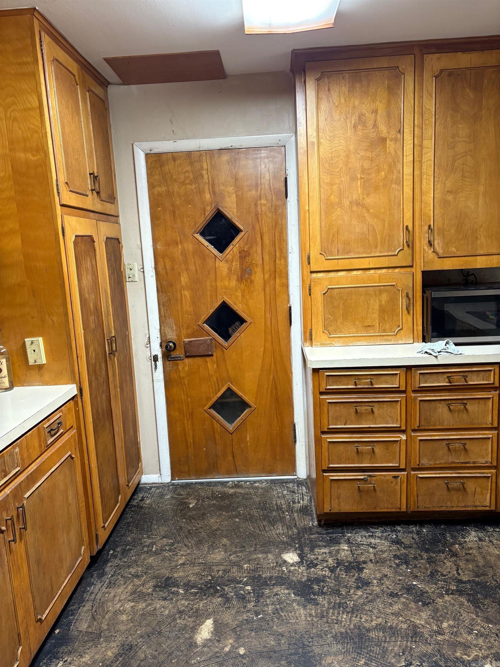 1210 W 16TH  Stuttgart, AR