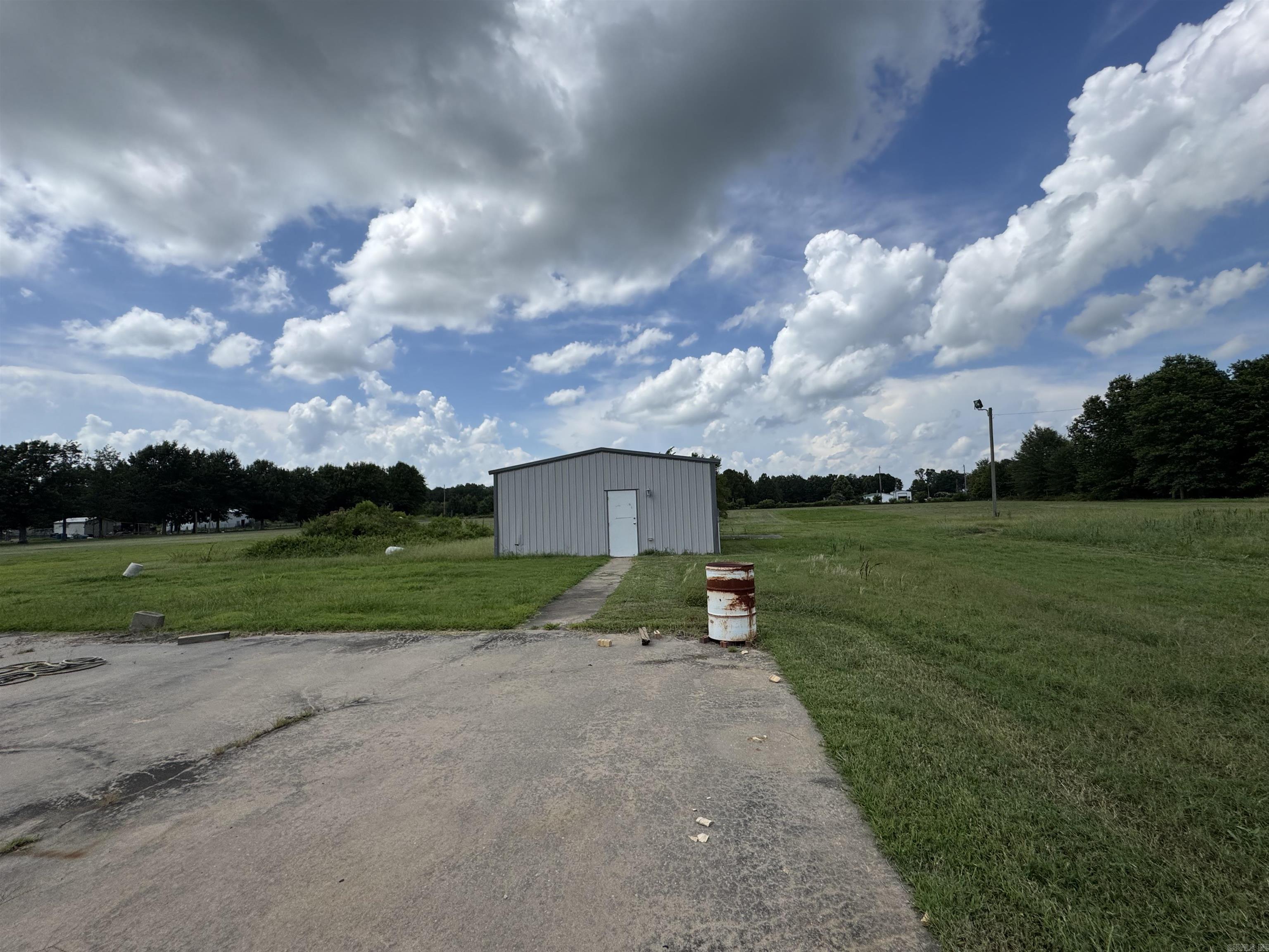 3061 Highway 79 South  Humphrey, AR