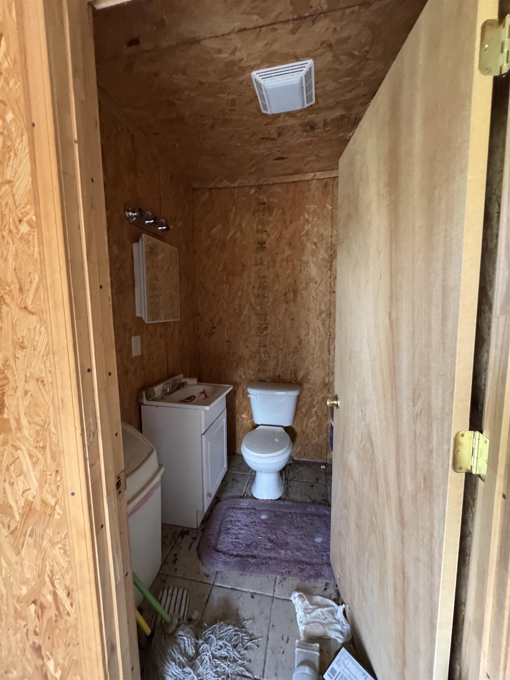 3061 Highway 79 South Humphrey, AR 72073