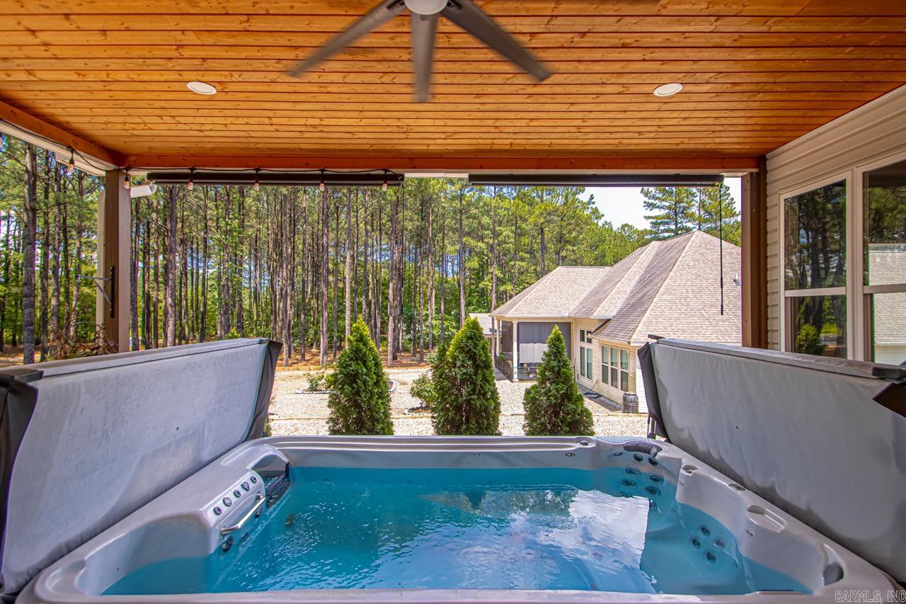 43 Victoria Ln  Hot Springs Village, AR