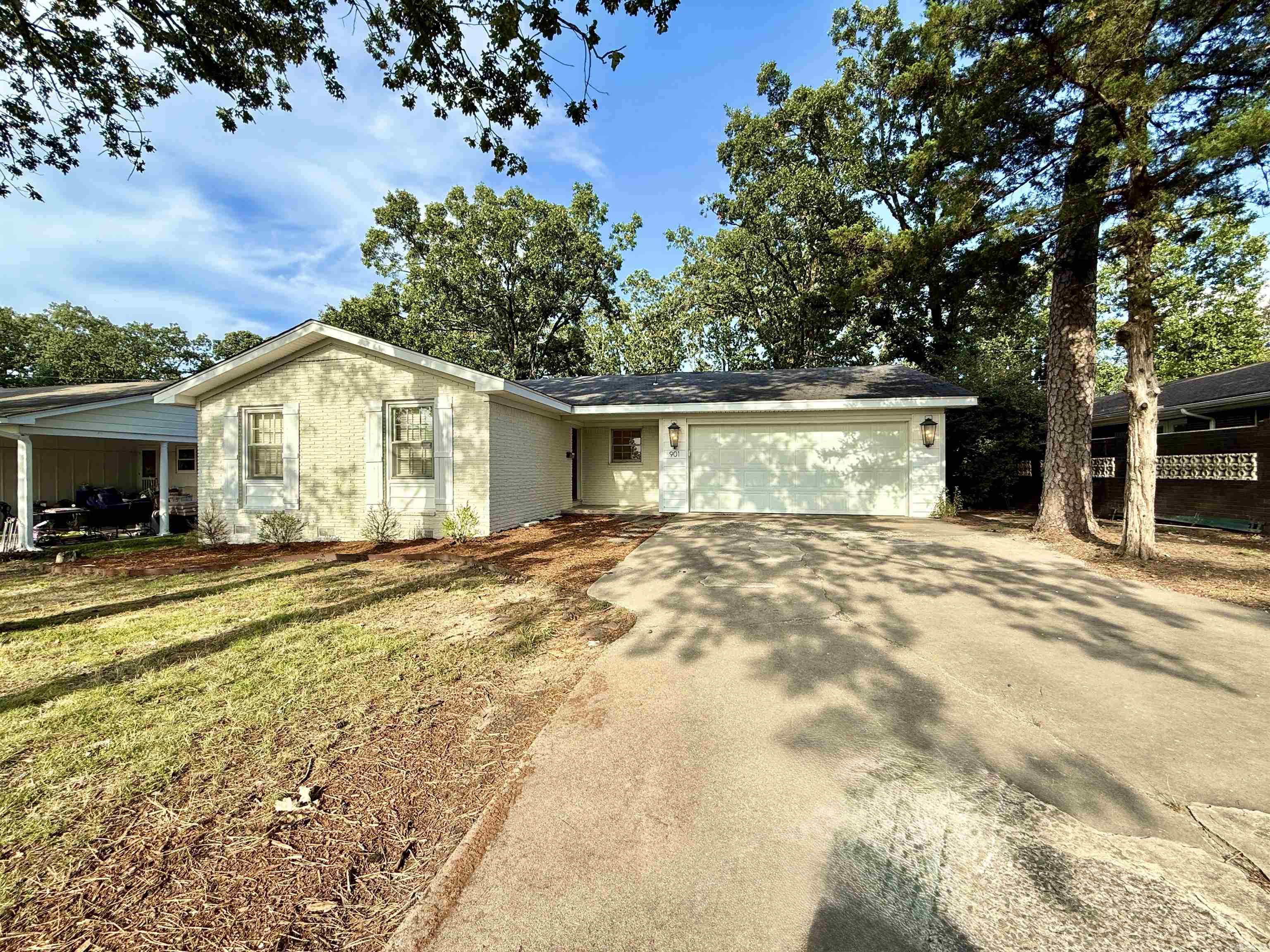 901 N McKinley  Little Rock, AR