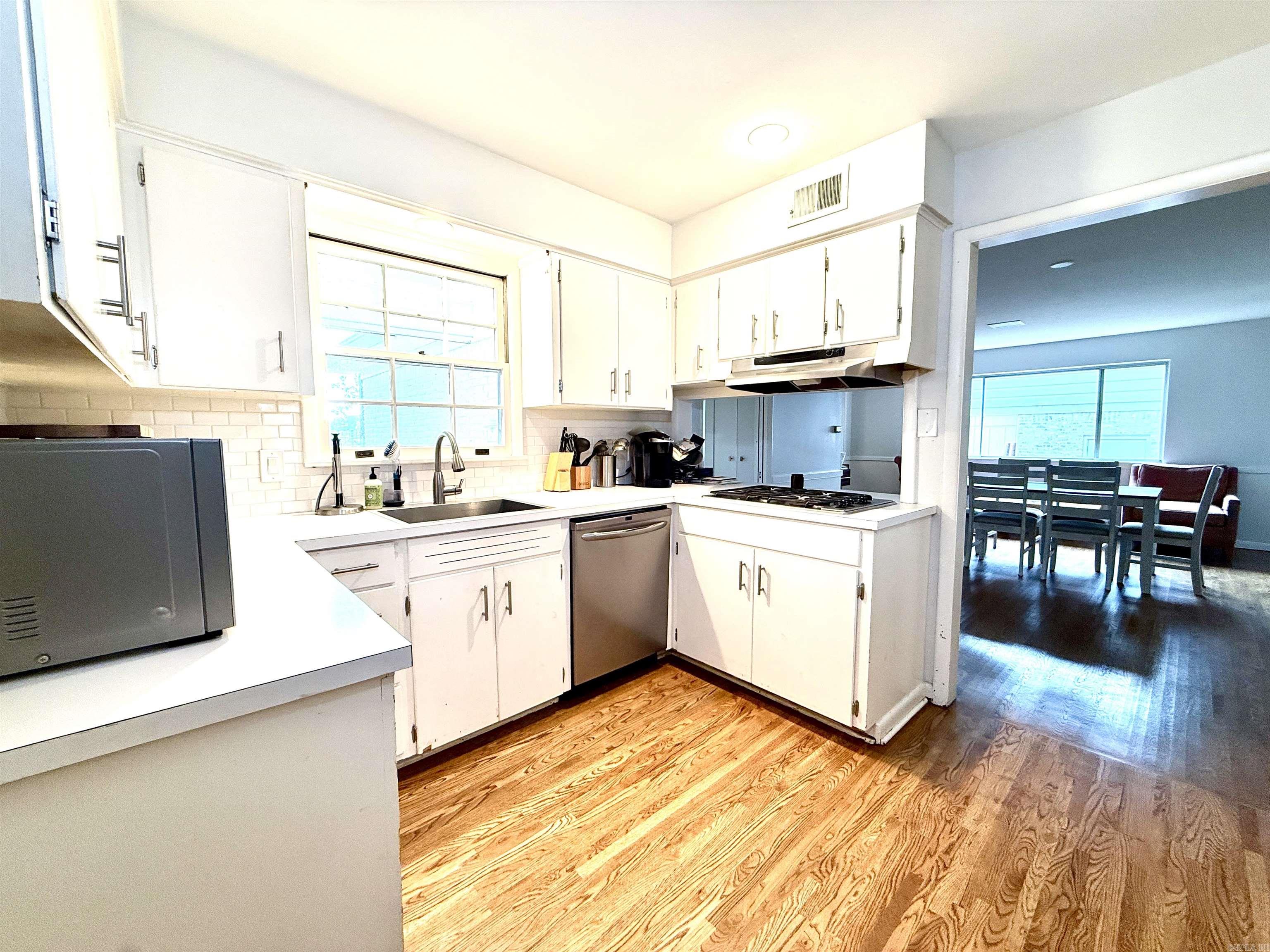 901 N McKinley  Little Rock, AR