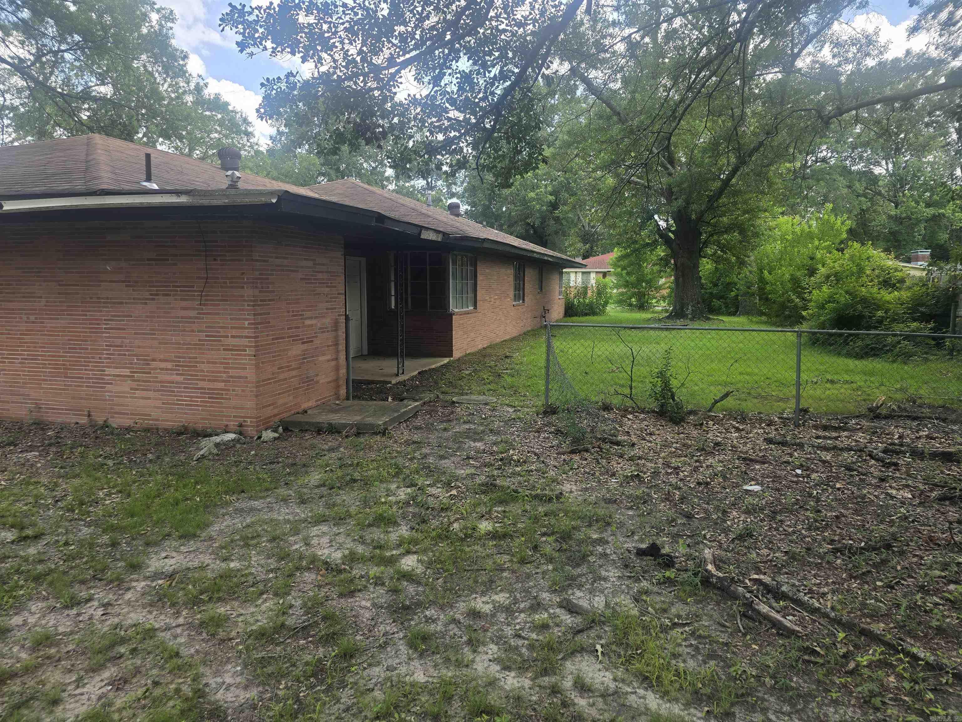 2001 W 34Th  Pine Bluff, AR