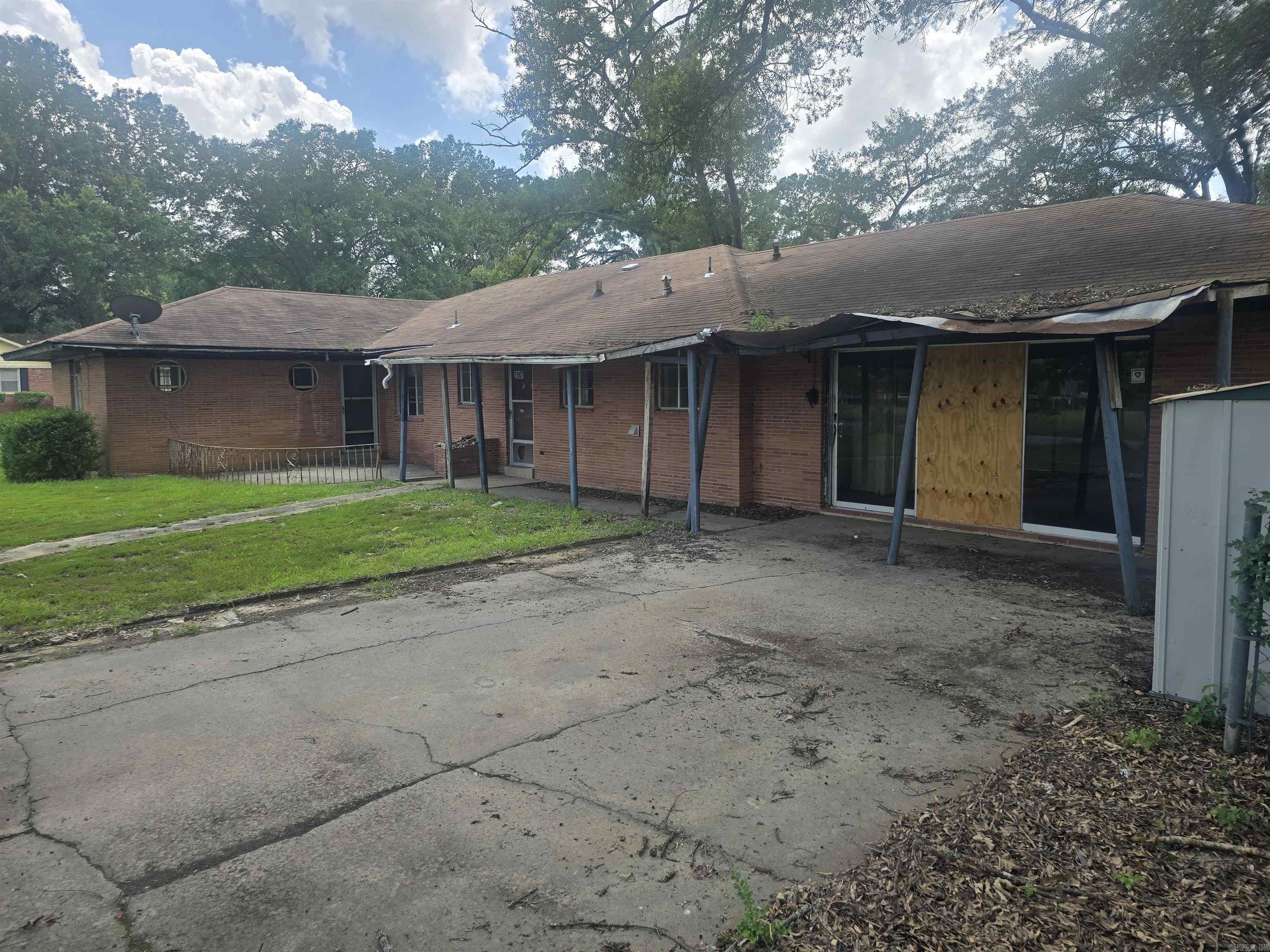 2001 W 34Th  Pine Bluff, AR