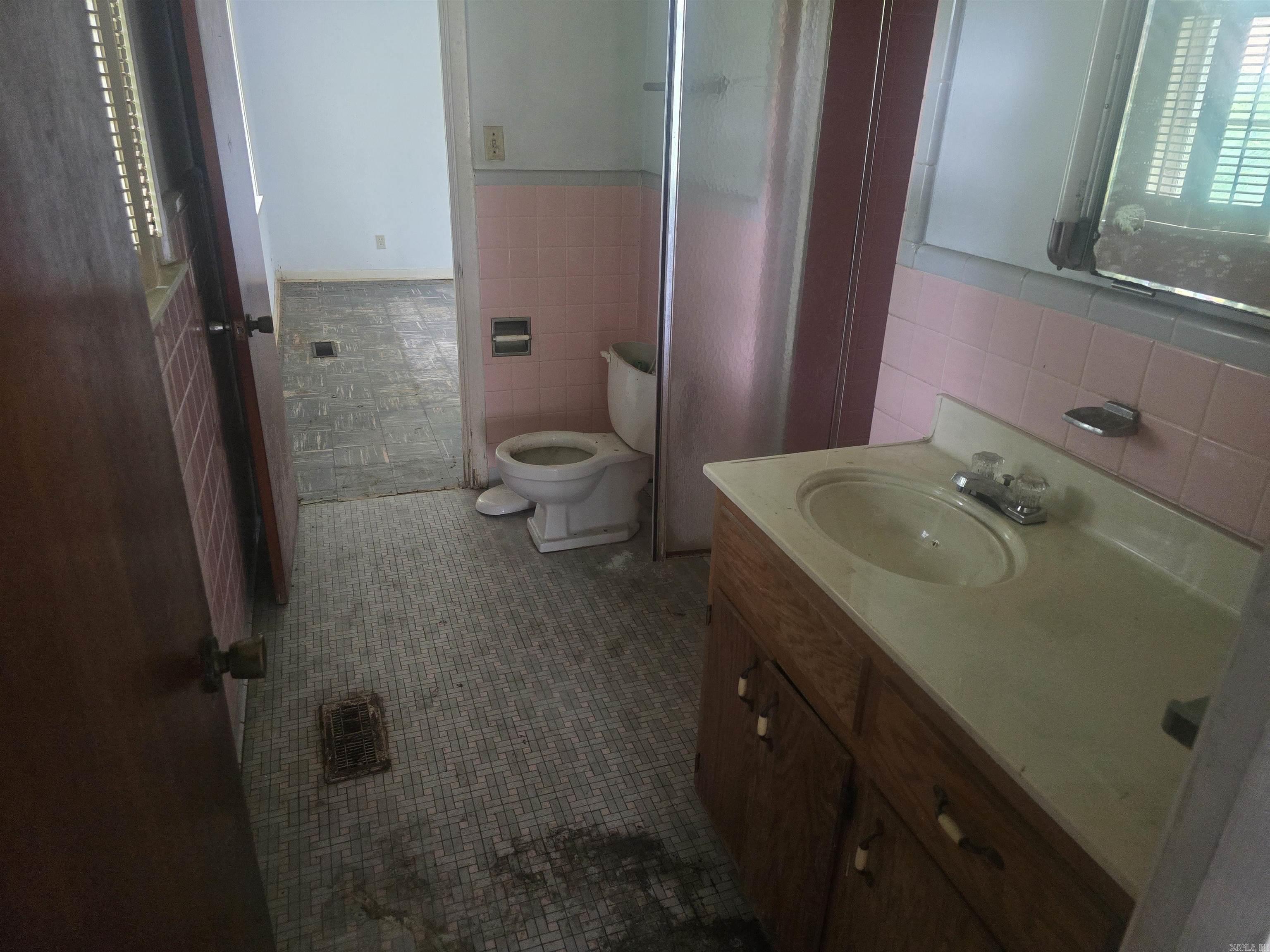 2001 W 34Th  Pine Bluff, AR