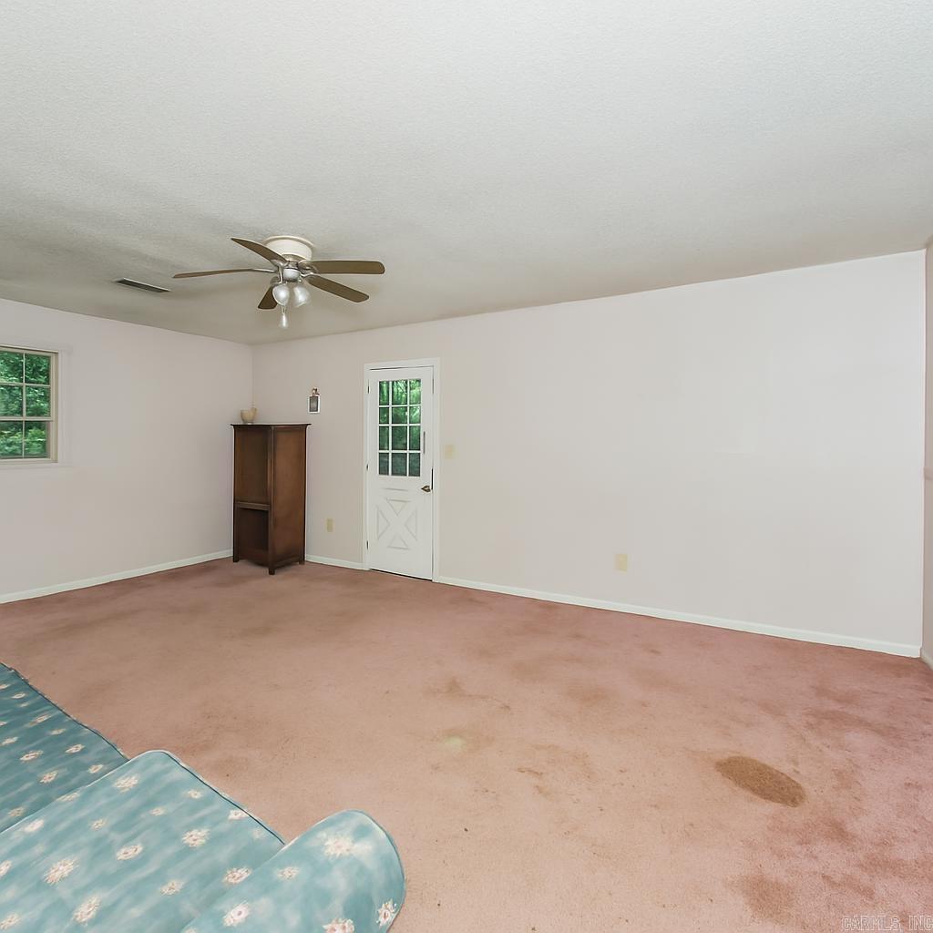 2331 US-65  Clinton, AR