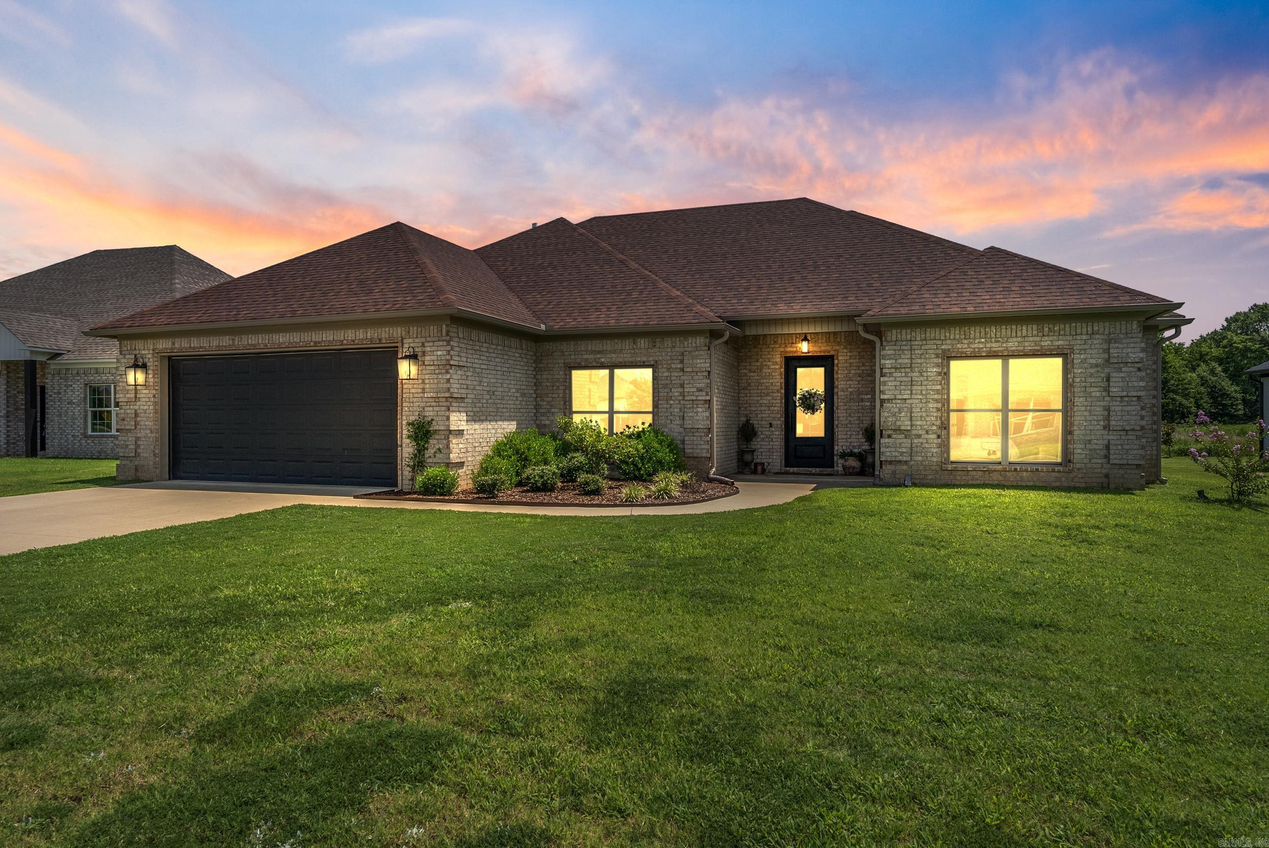 15 River Cliff  Mayflower, AR