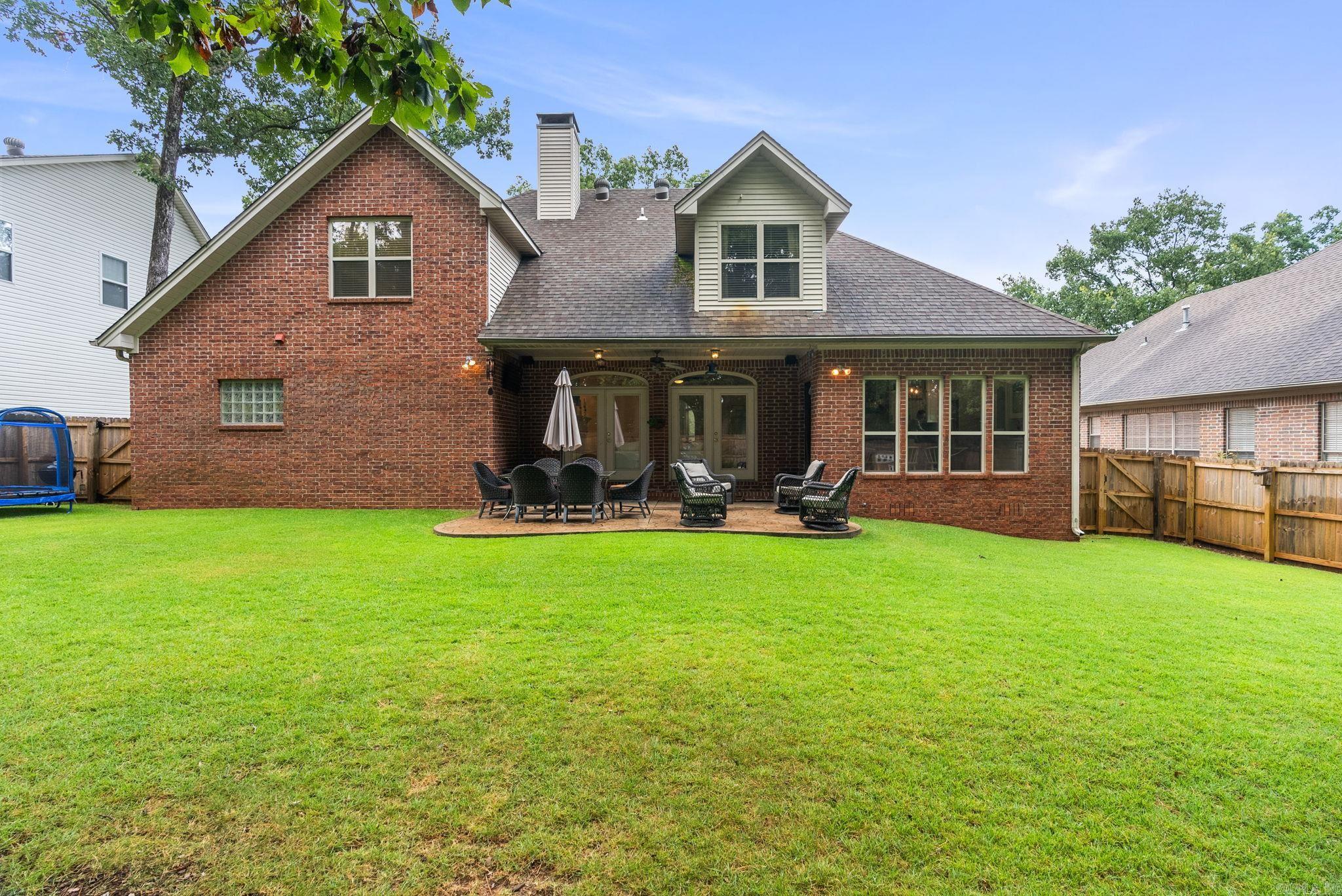 18 Village Grove  Little Rock, AR