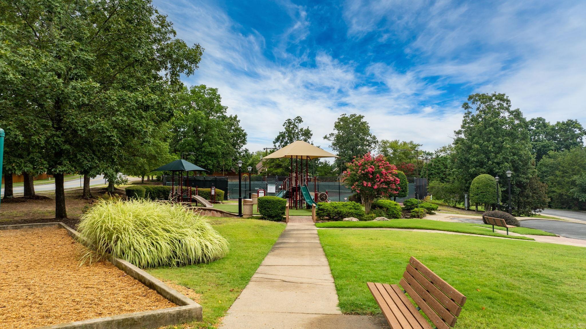 18 Village Grove  Little Rock, AR