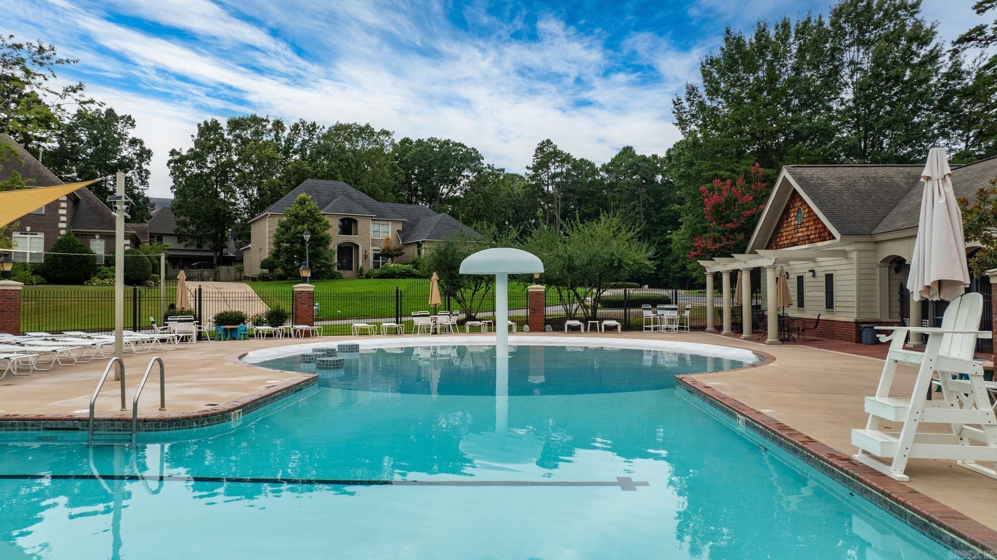 18 Village Grove  Little Rock, AR