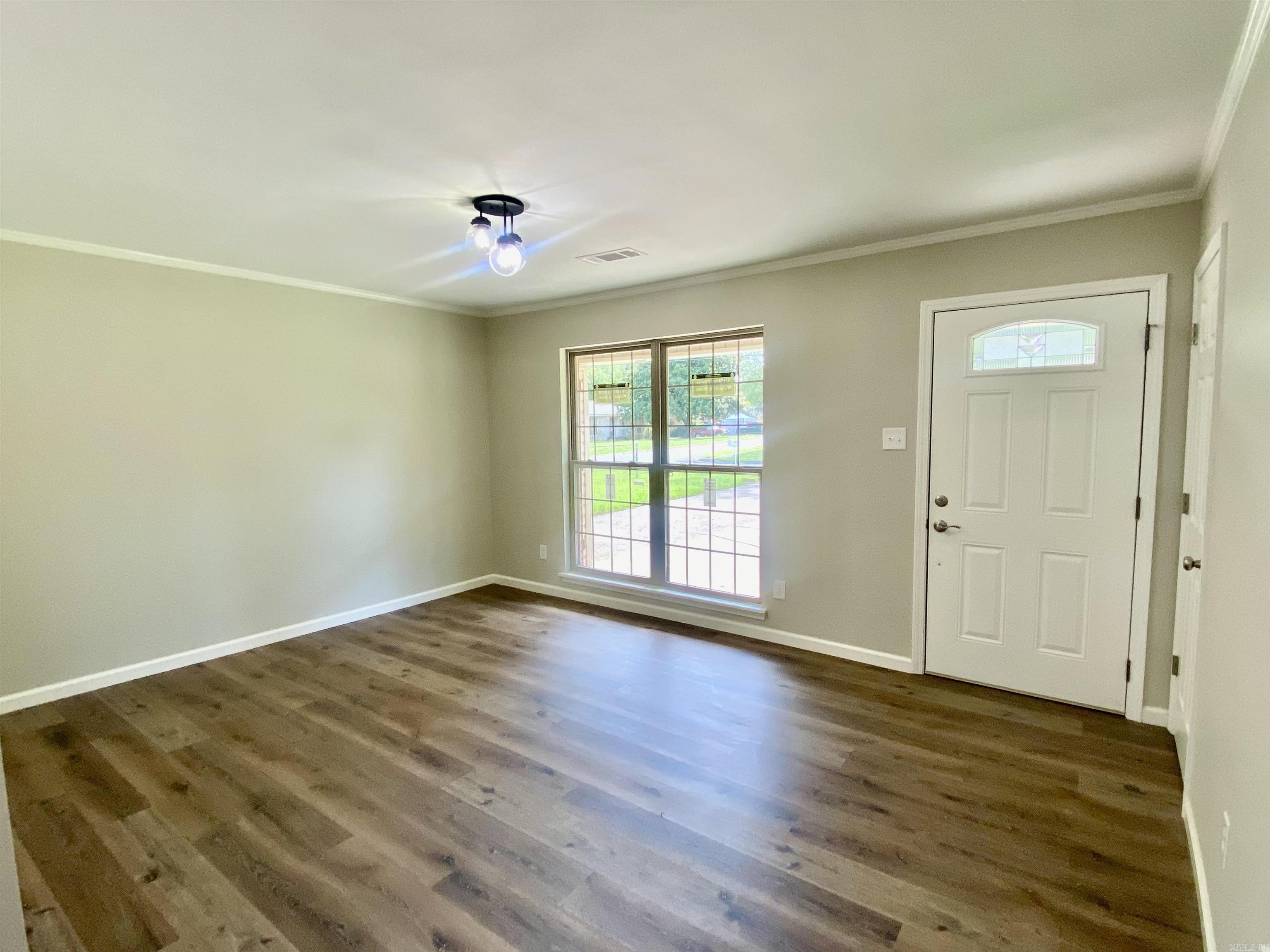 1812 N James  Jacksonville, AR