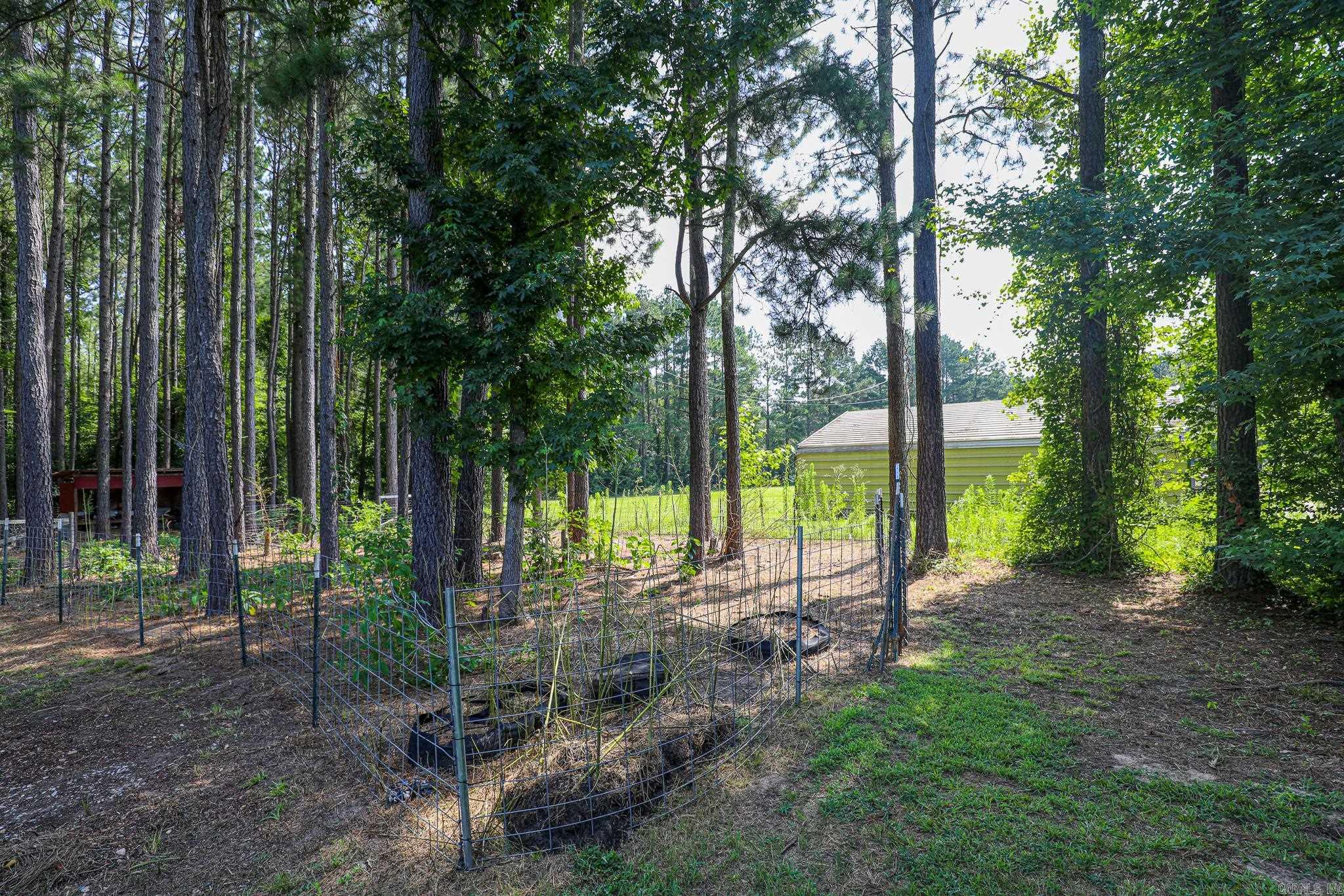 26150 BRUSHY PINE TRAIL  Bauxite, AR
