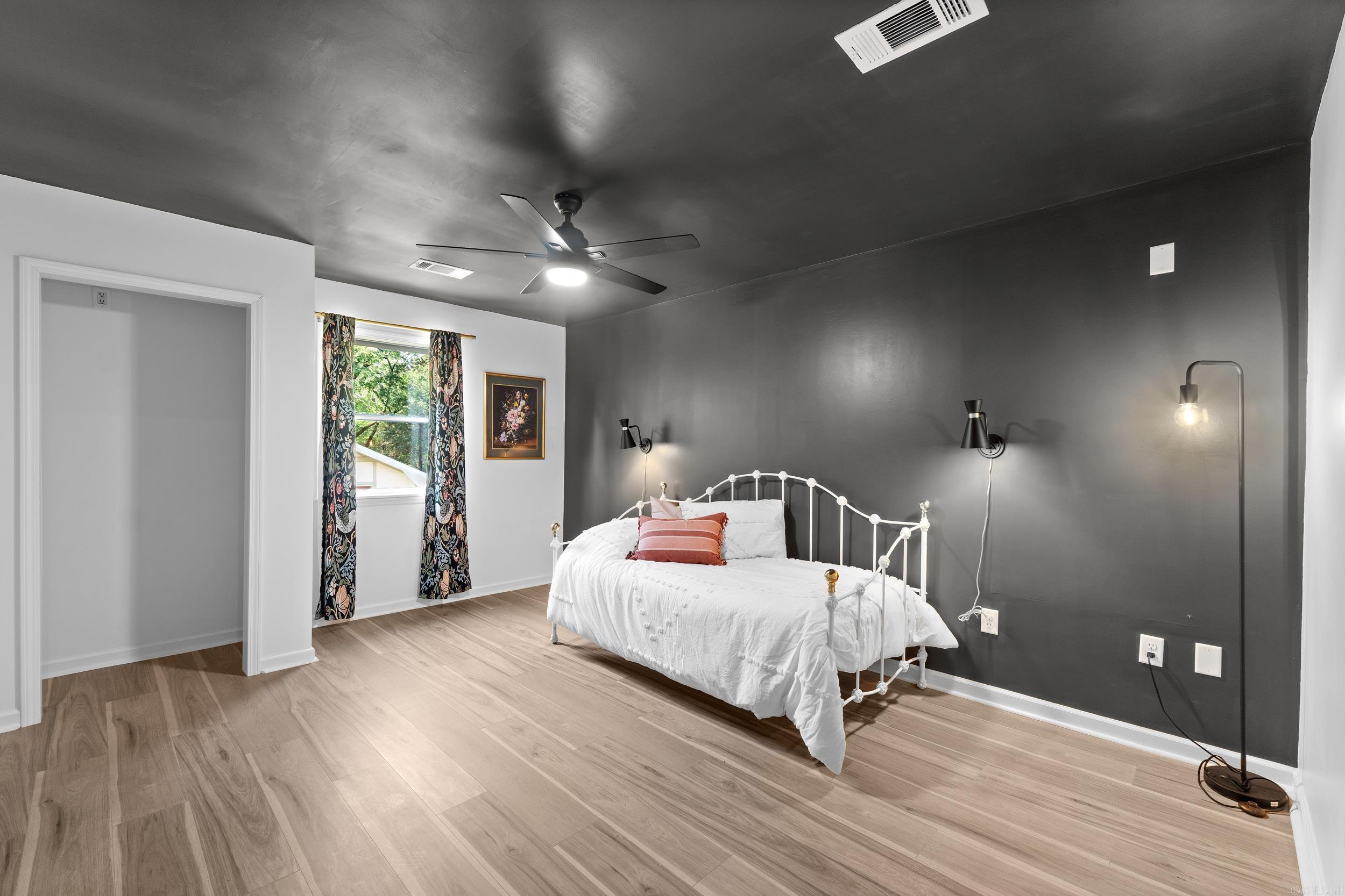 18 Riviera Drive  Conway, AR
