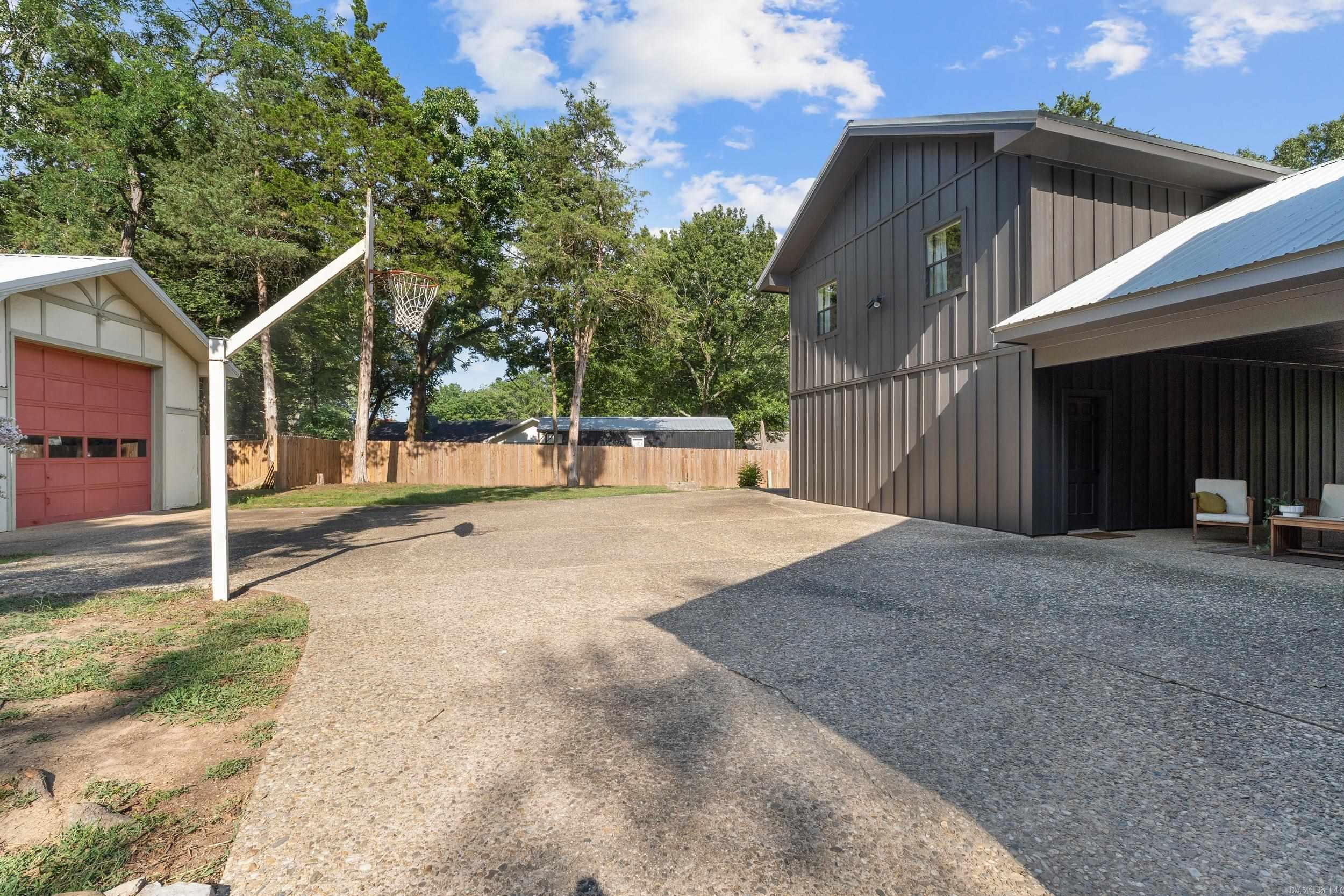 18 Riviera Drive  Conway, AR