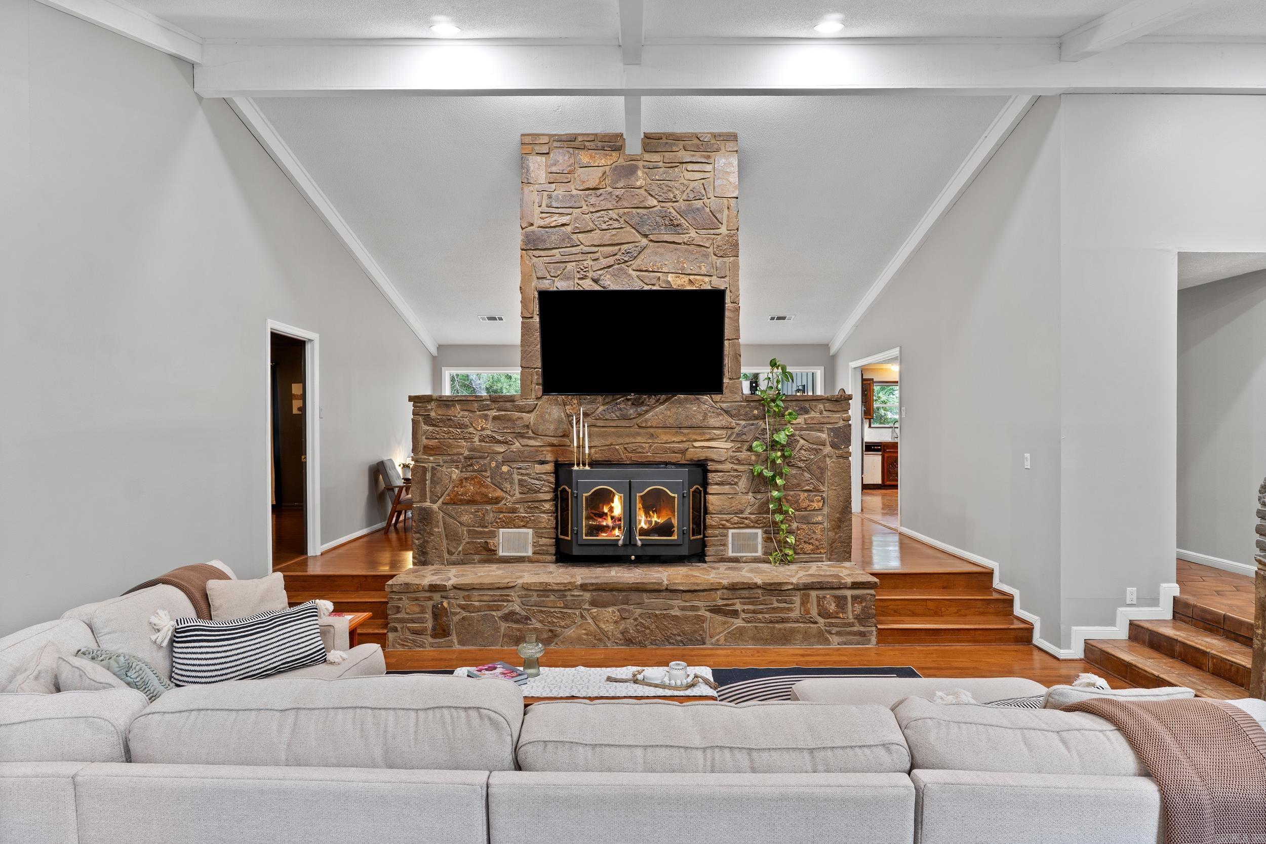 18 Riviera Drive  Conway, AR