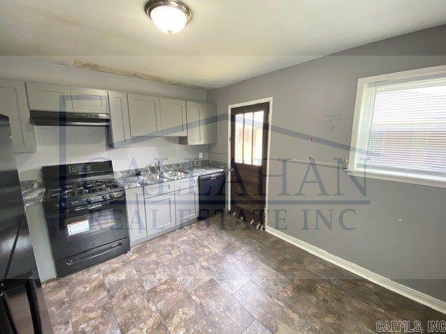 317/319 W I  North Little Rock, AR