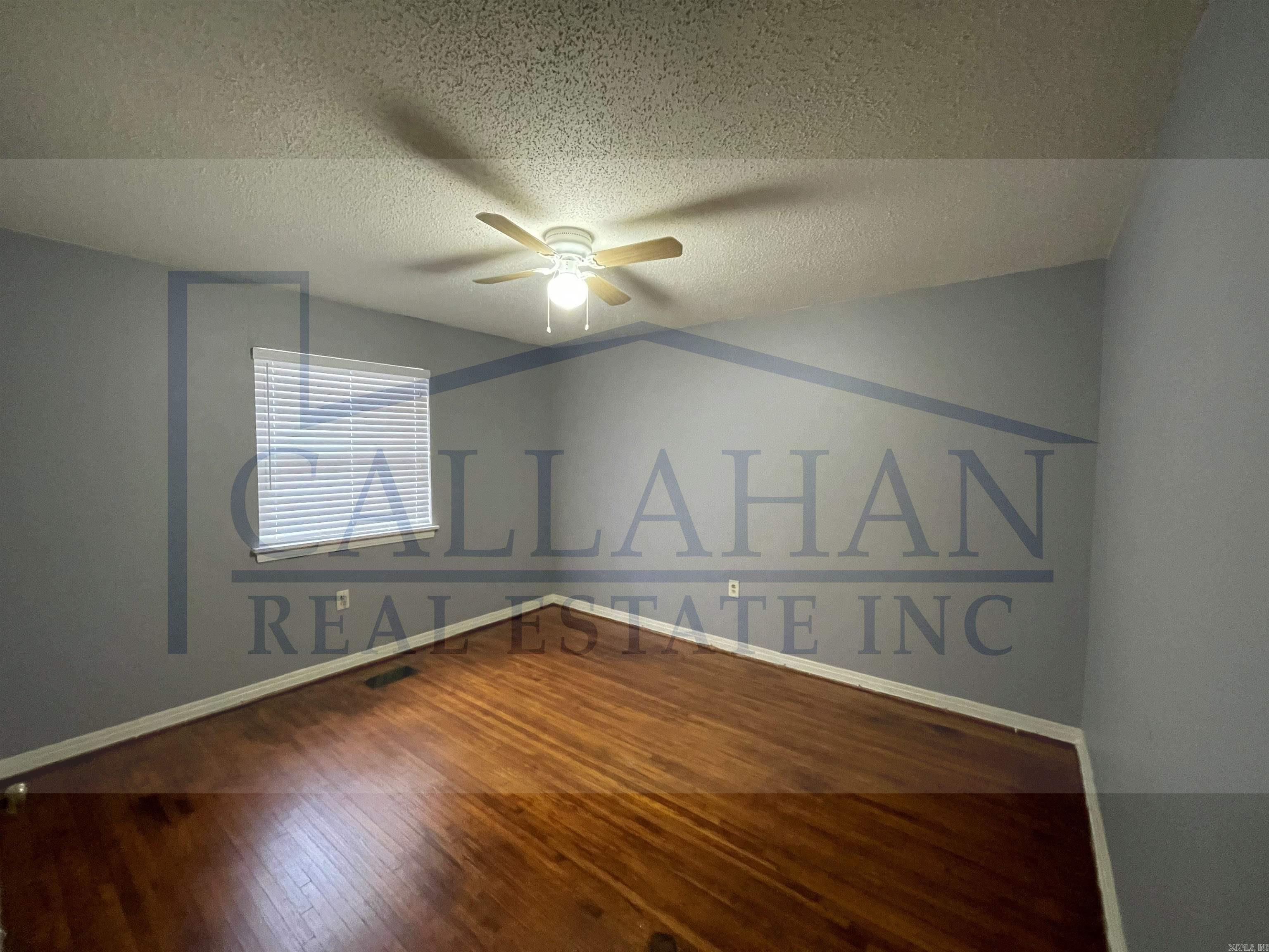 215/217 W I  North Little Rock, AR