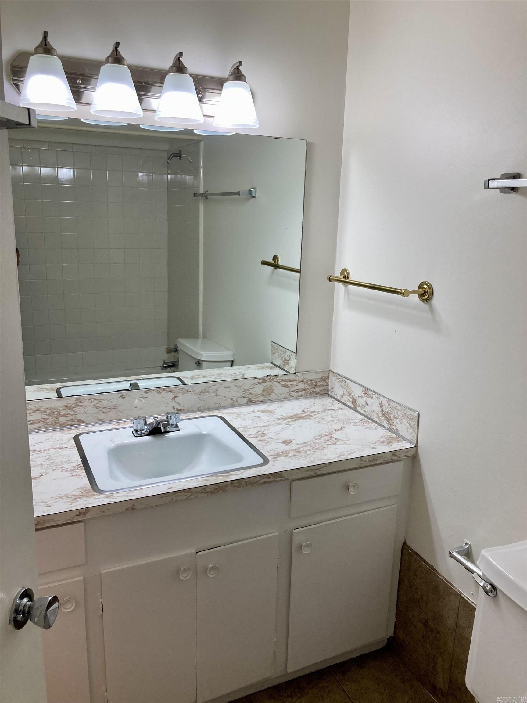 5212 N Walnut  North Little Rock, AR