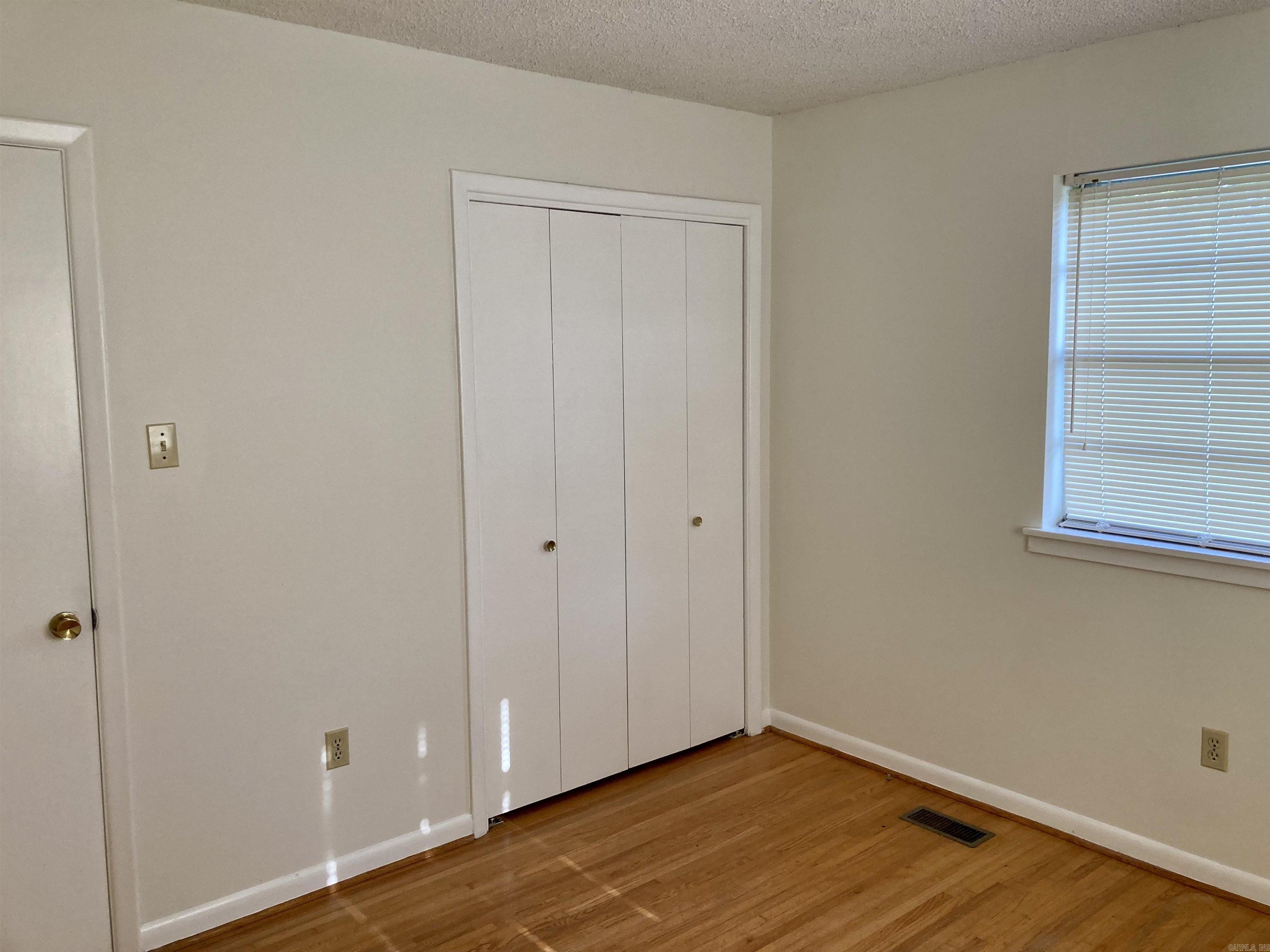 5212 N Walnut  North Little Rock, AR