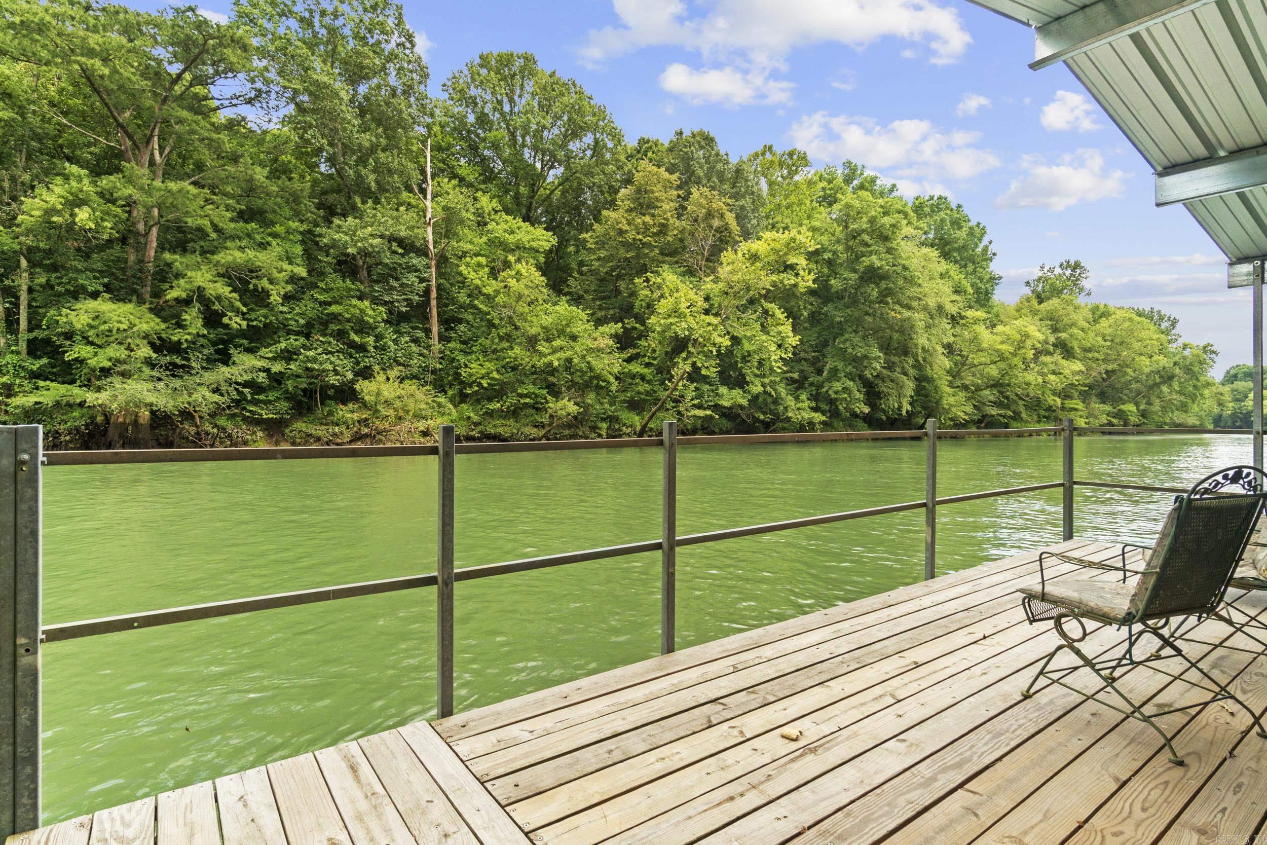 8 Iveon Clay  Pangburn, AR