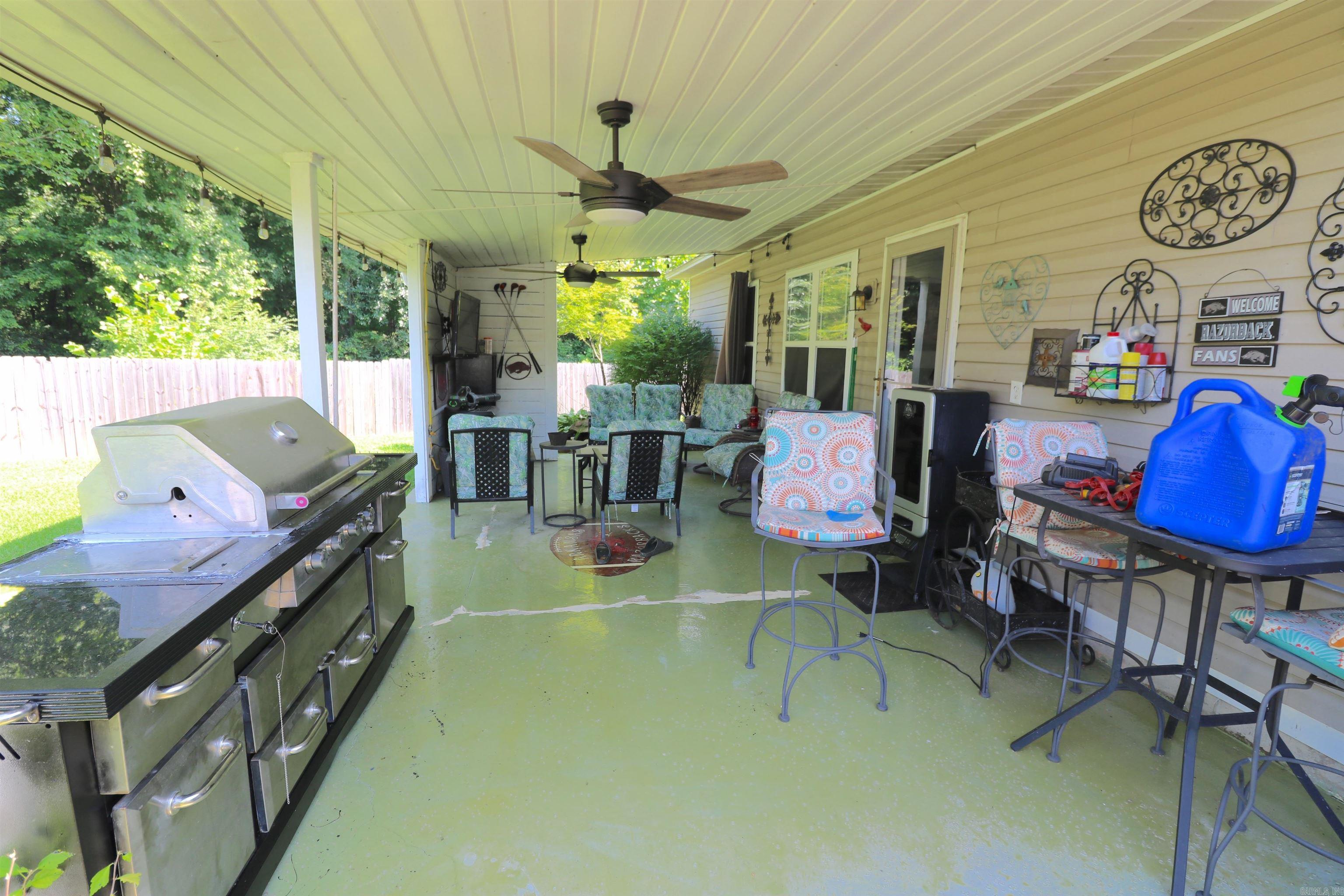 246 Plum Drive Austin, AR 72007