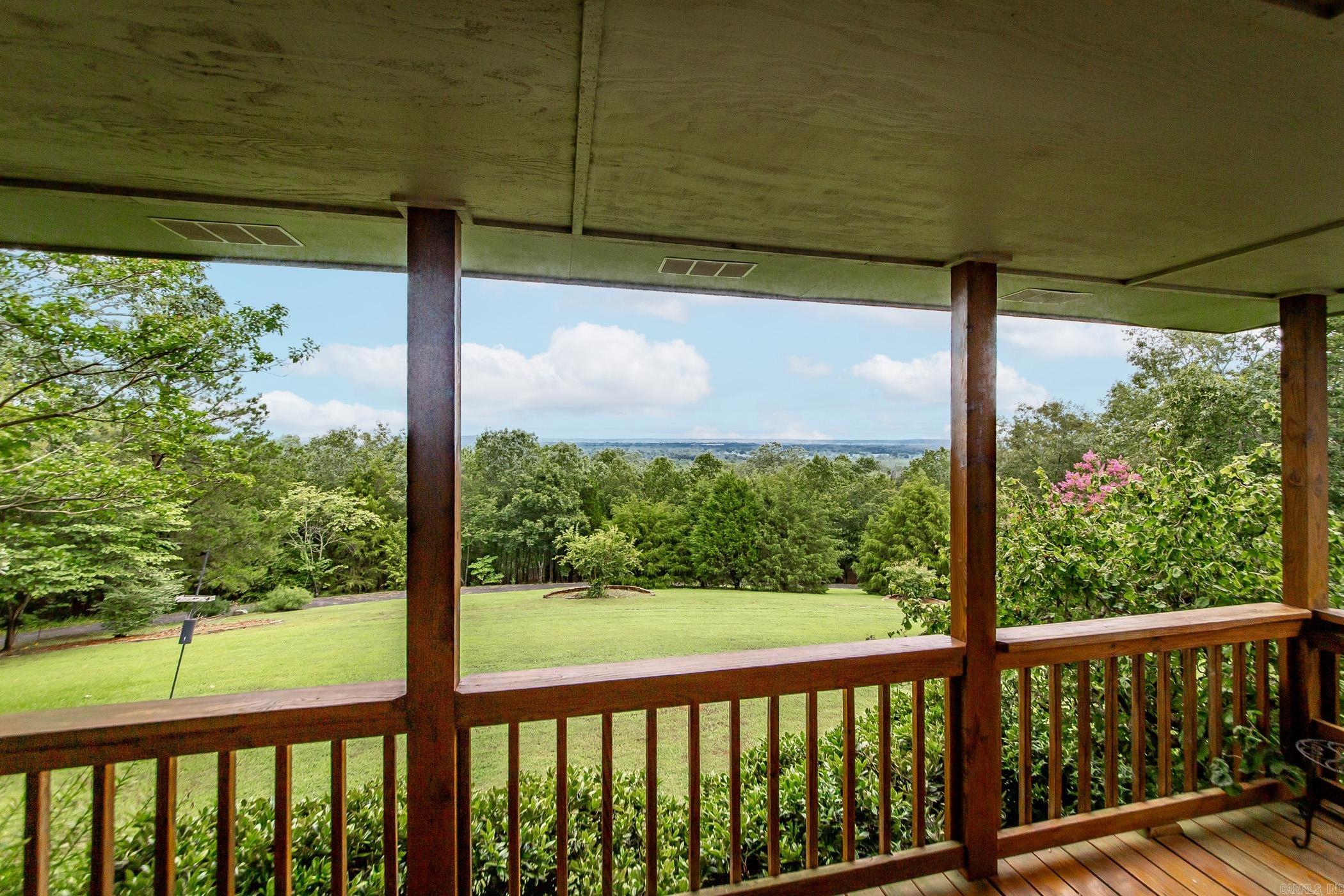 753 Lewisburg  Austin, AR