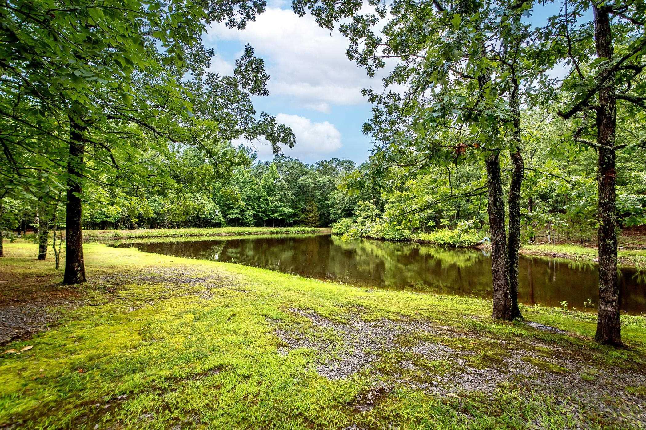 753 Lewisburg  Austin, AR