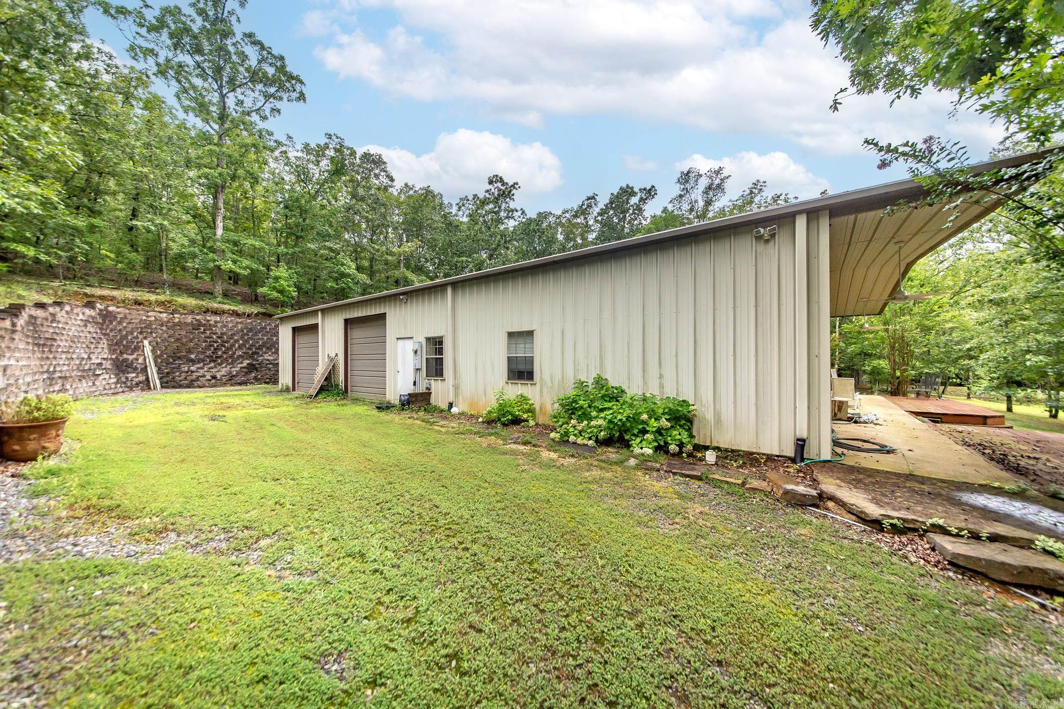 753 Lewisburg  Austin, AR