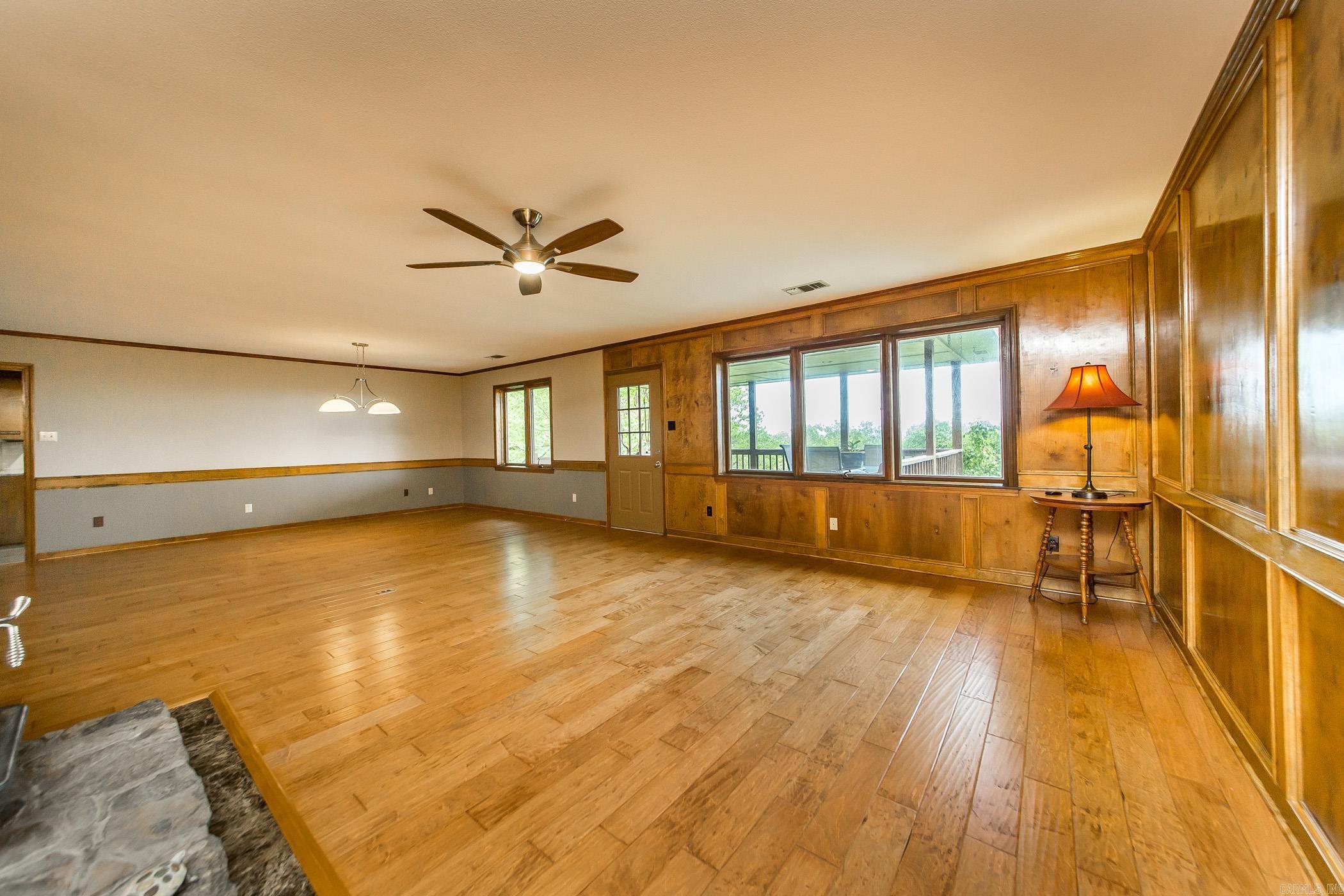 753 Lewisburg  Austin, AR