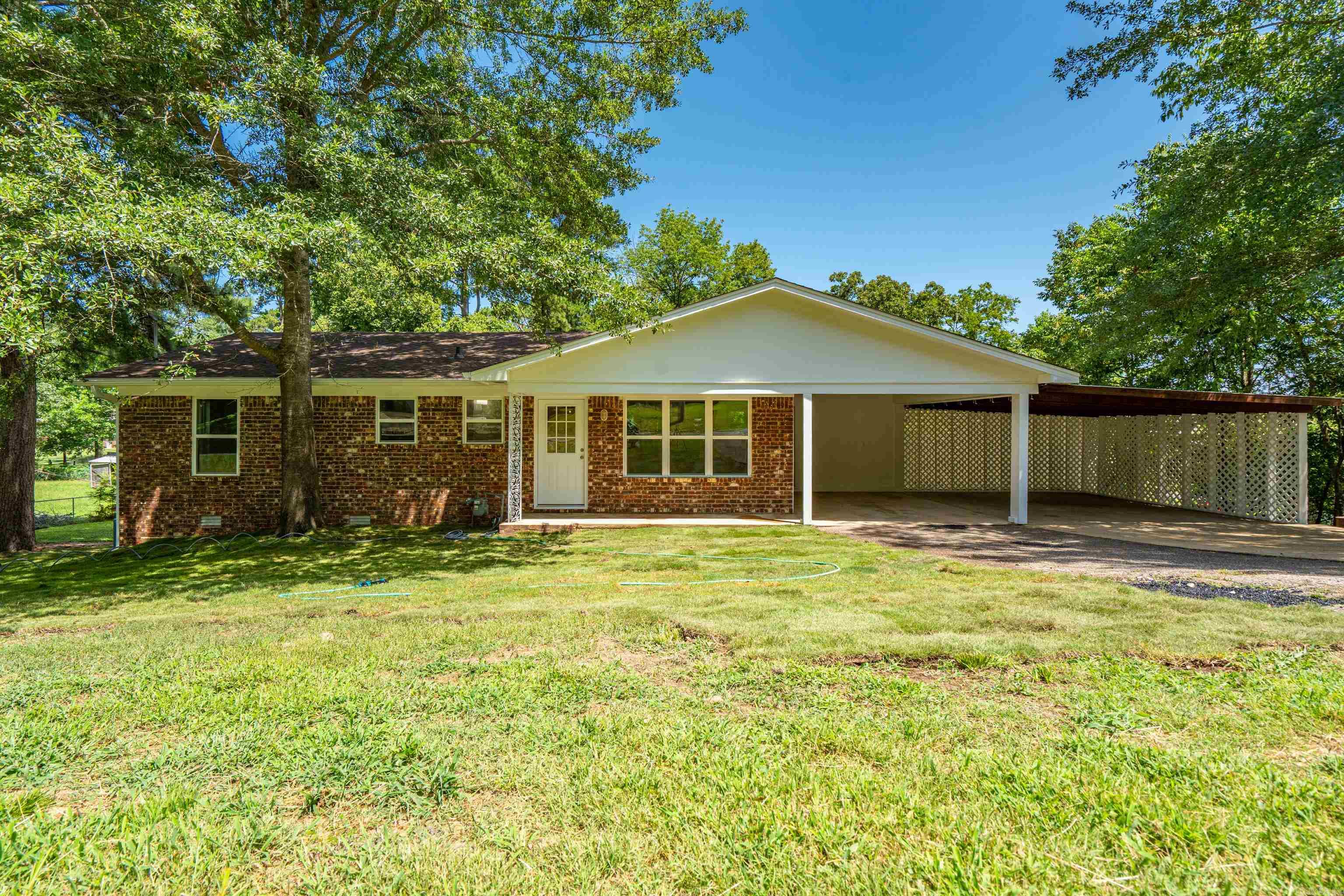 108 Windamere  Hot Springs, AR