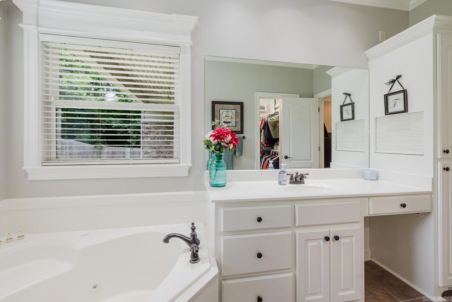 4501 Meadow Ridge Ln  Alexander, AR