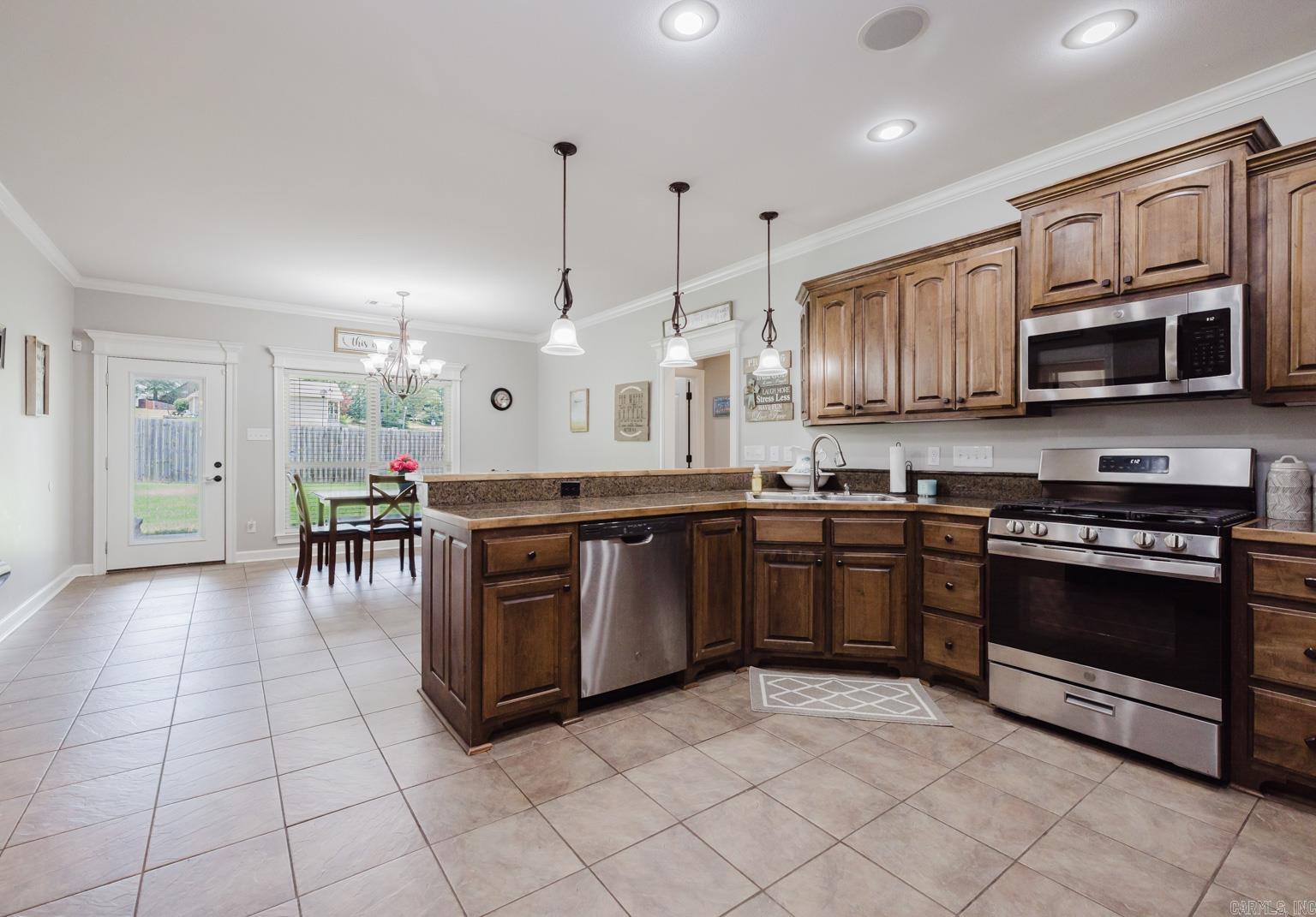4501 Meadow Ridge Ln  Alexander, AR