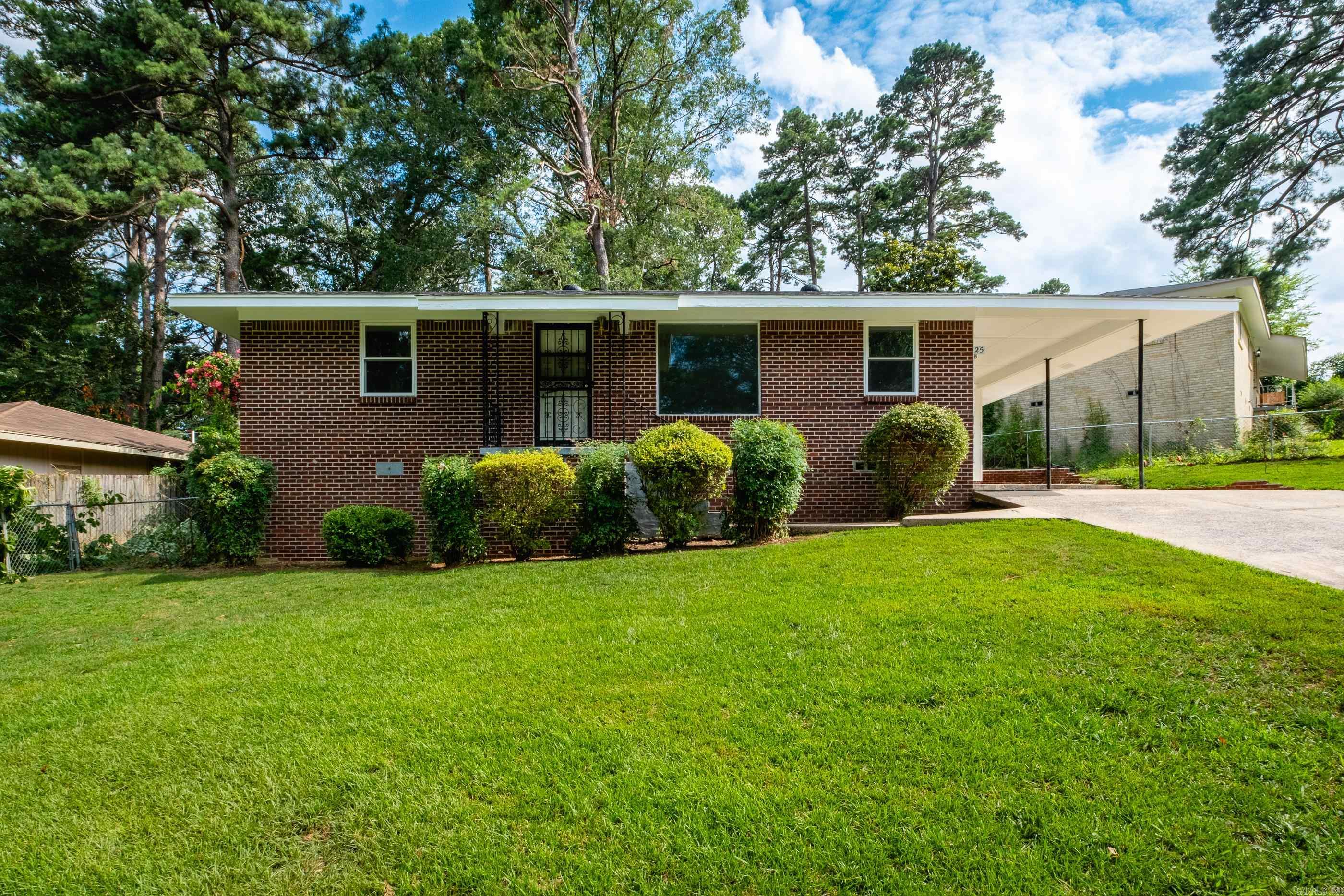 25 Woodcliff  Little Rock, AR