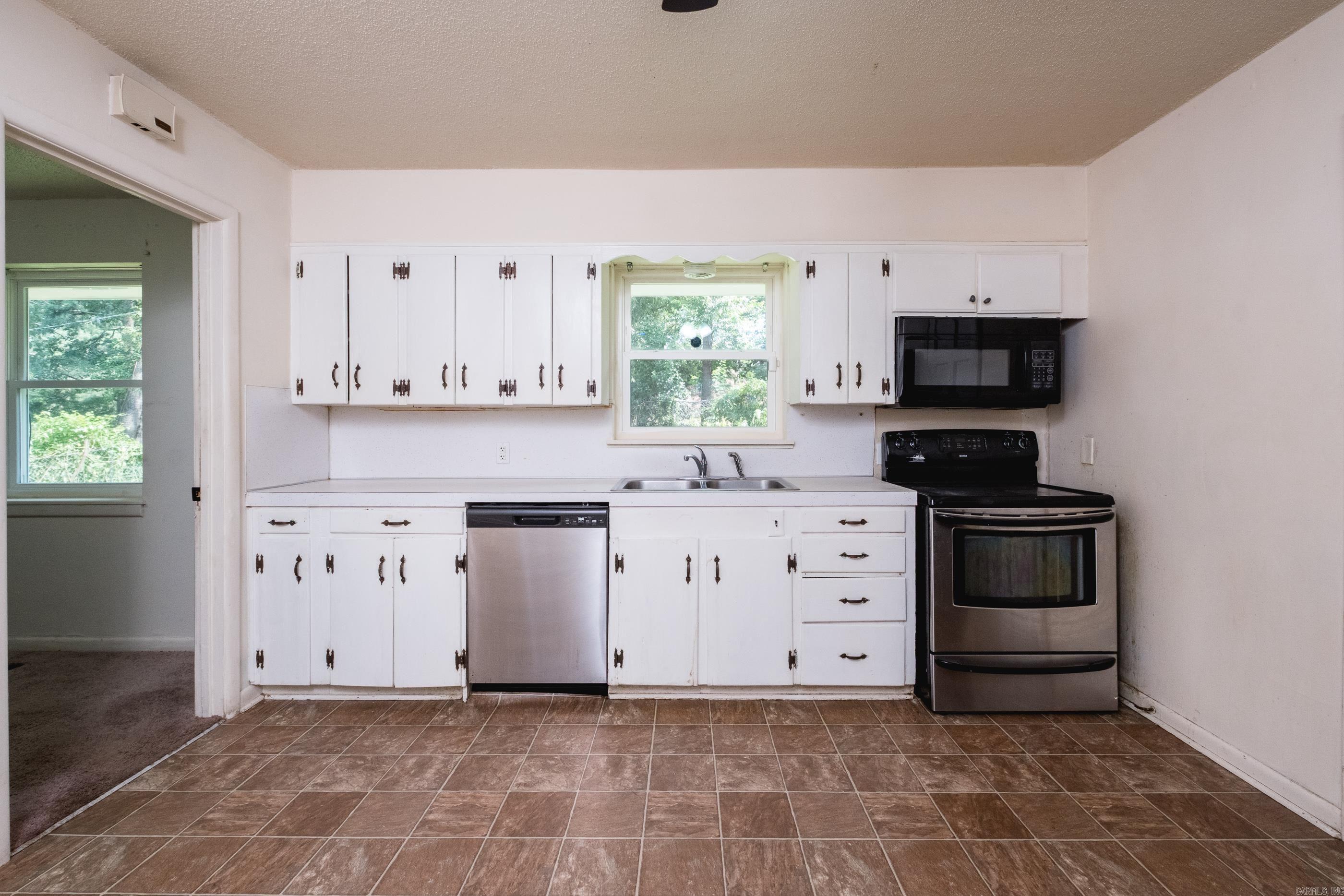 25 Woodcliff  Little Rock, AR
