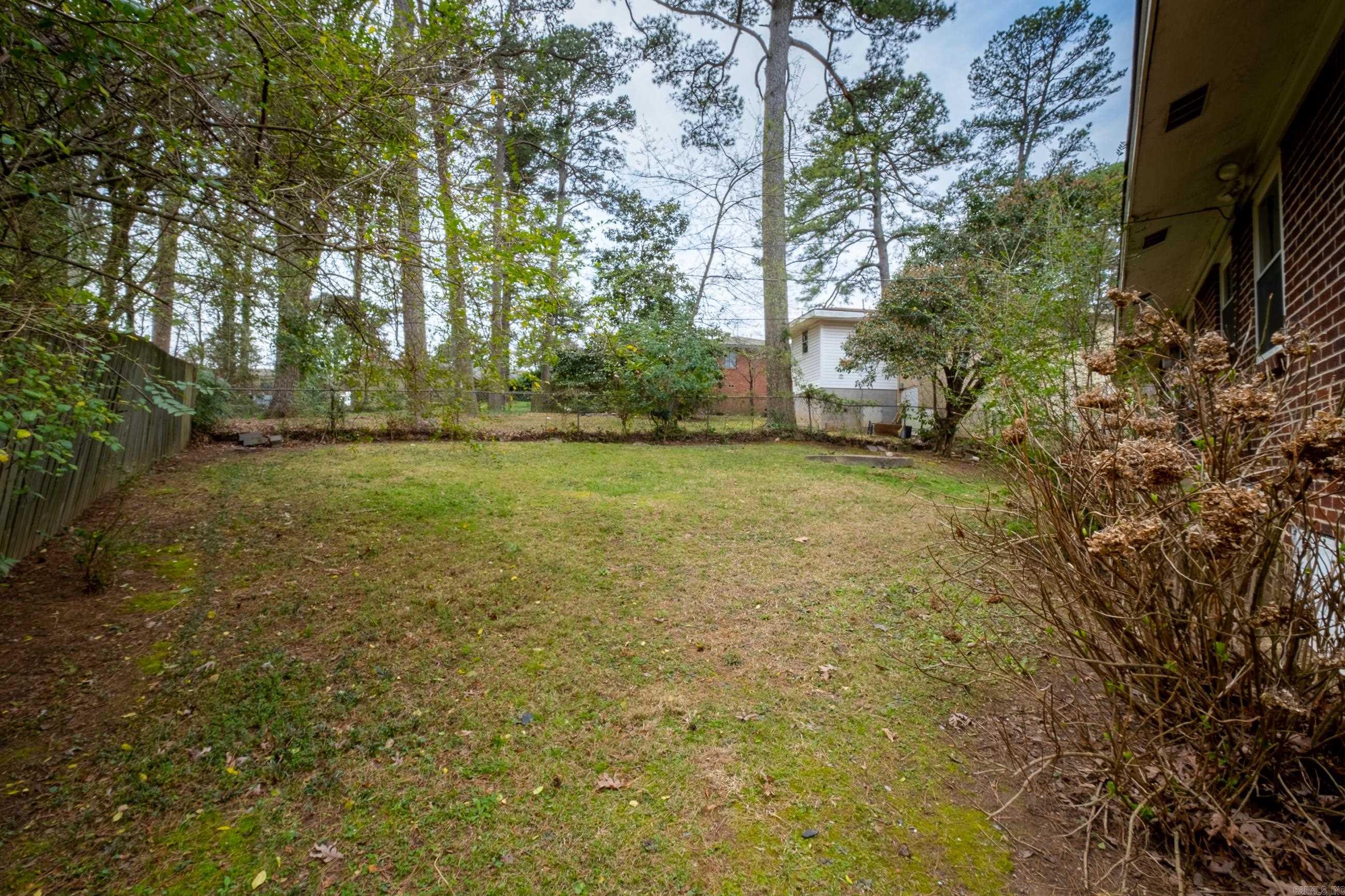 25 Woodcliff  Little Rock, AR