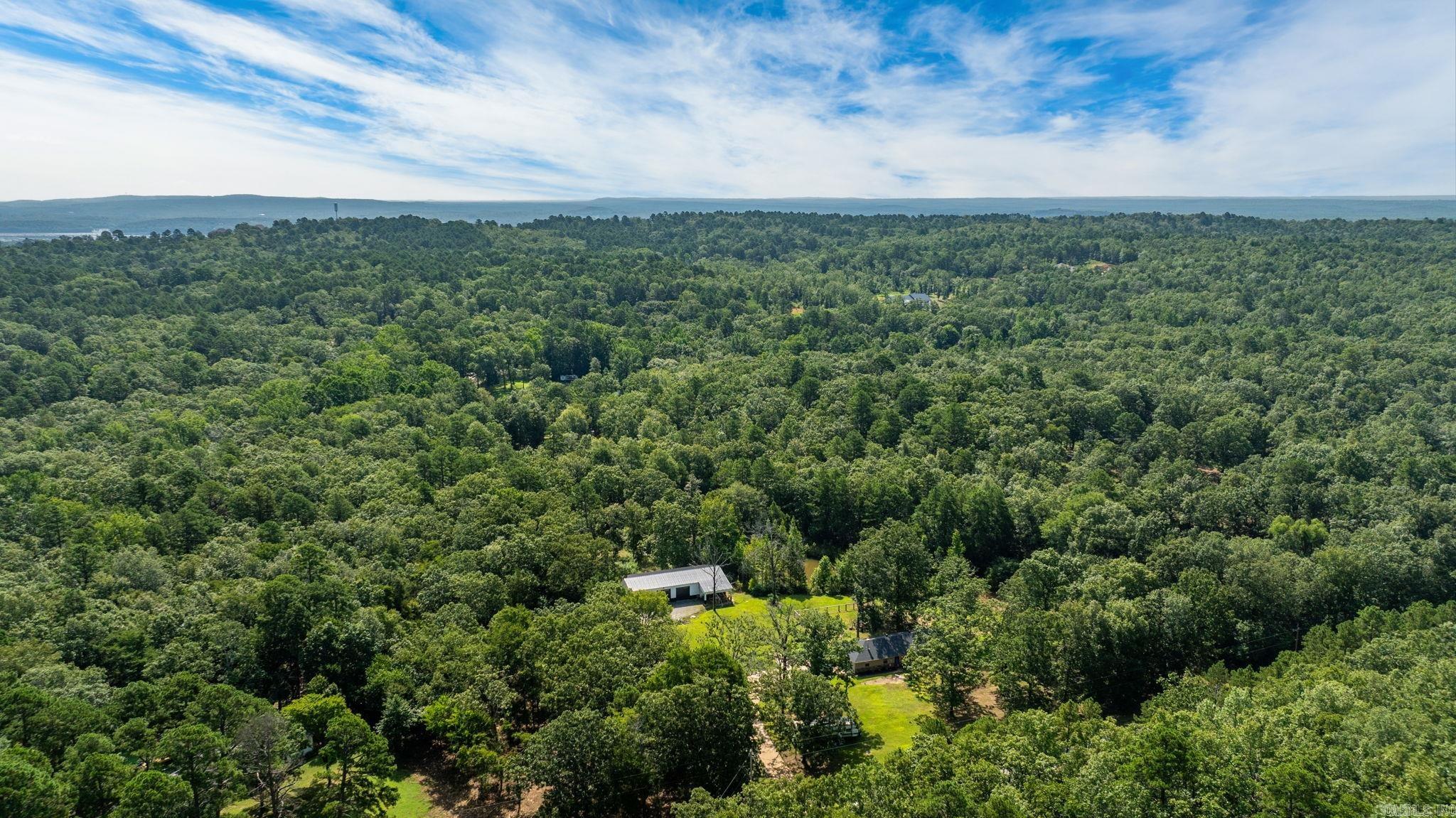 18 Crestview  Conway, AR