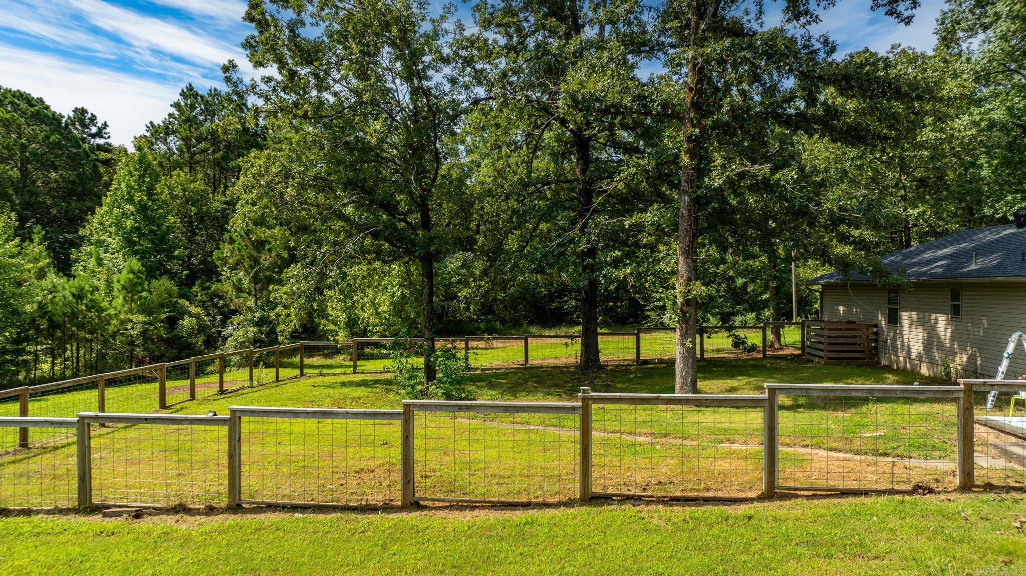 18 Crestview  Conway, AR